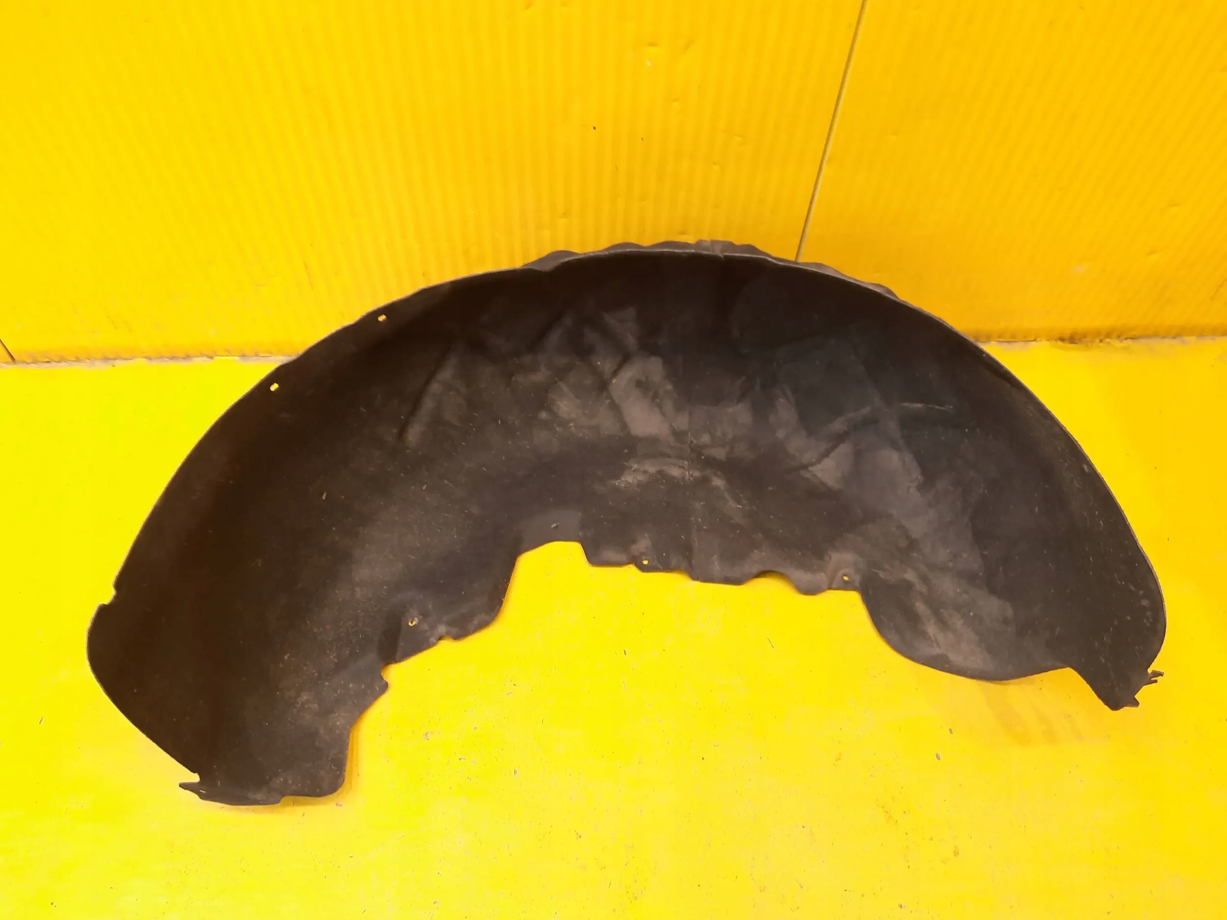 mudguard left rear part PORSCHE CAYENNE II 7P5810971B