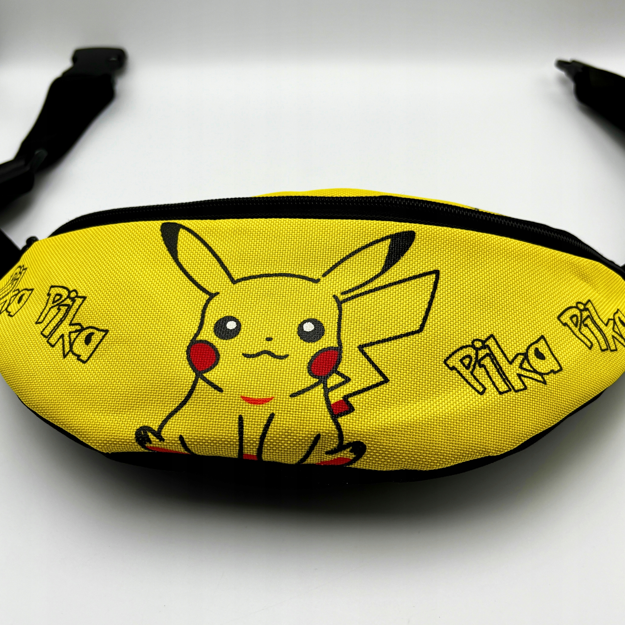 PIKACHU NERKA DZIECIĘCA PIKACZU POKEMON ŻÓŁTA SASZETKA PREZENT Model POZ.PIKA.NERKA