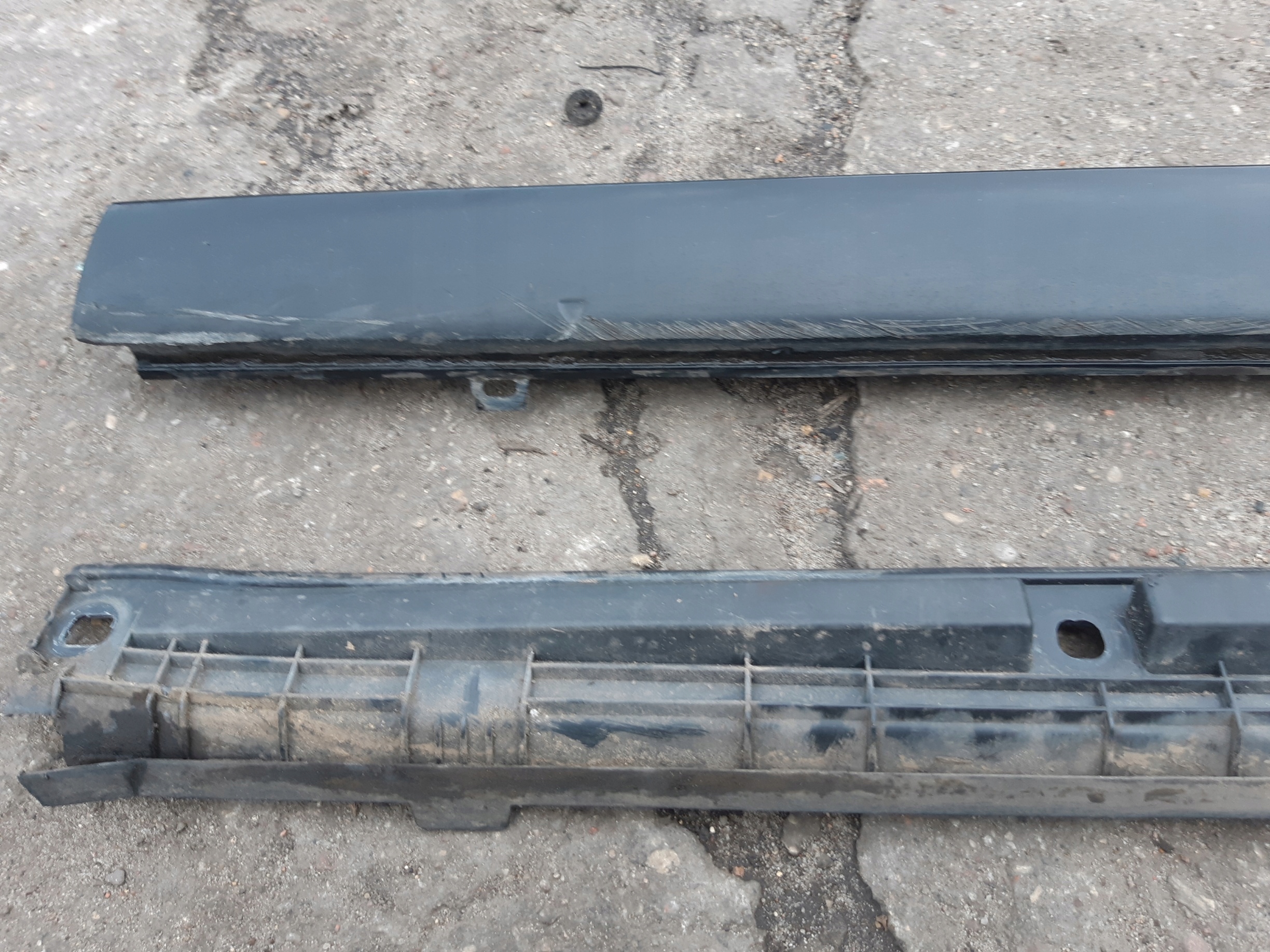 AUDI A3 8V 5D moulding cap threshold and below threshold S-LINE left KOMPLET