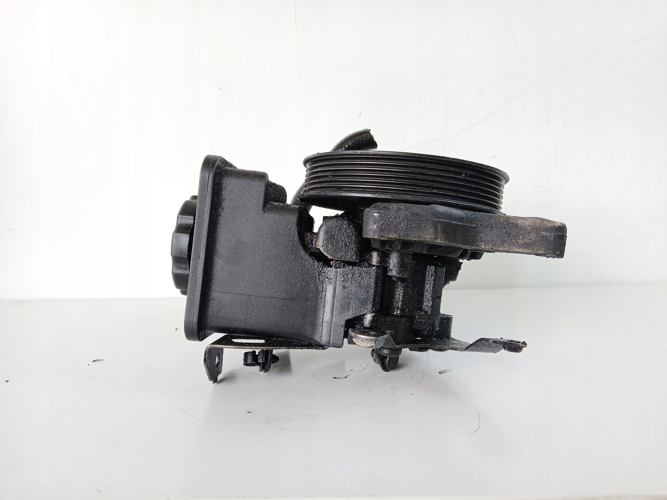 BMW E46 2.0 D RANGE ROVER III 4.4 Pompe direction assistée 6756576 120 BAR