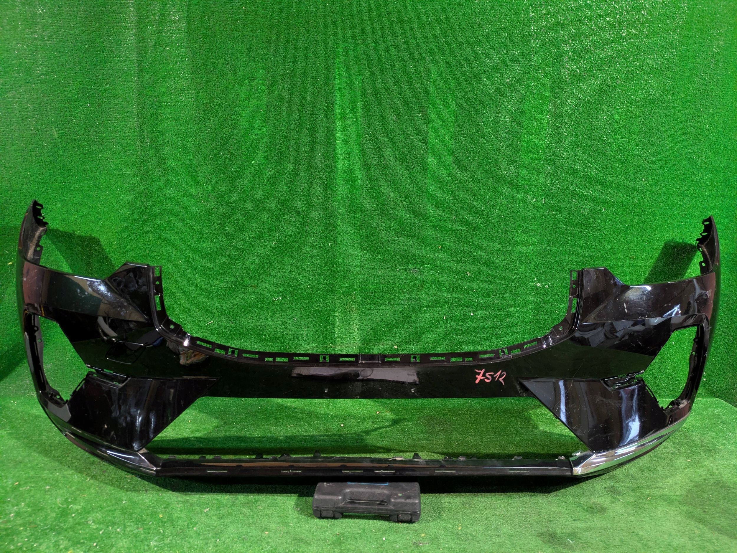 front bumper front VOLVO XC60 XC-60 II LIFT NR.7512