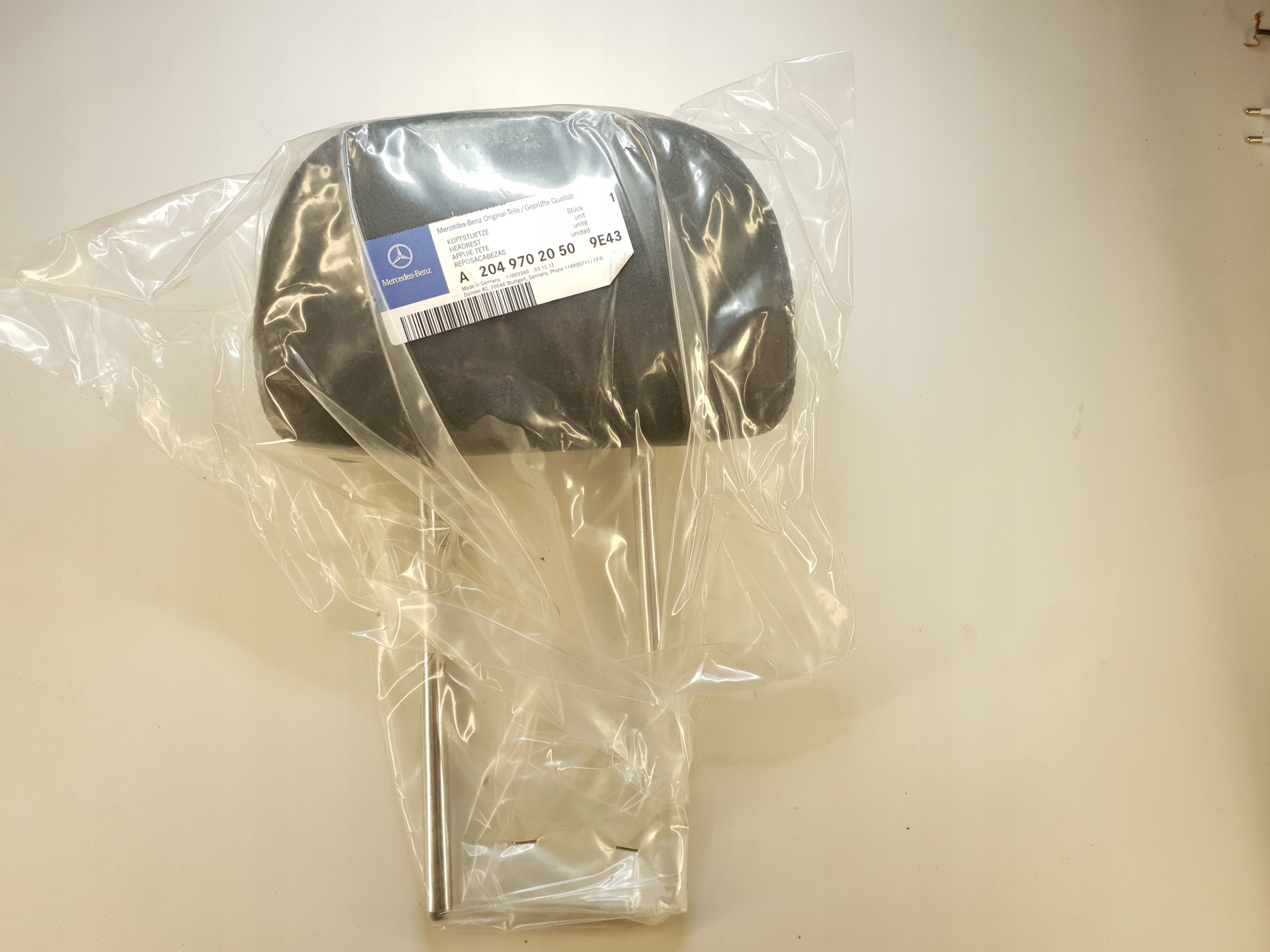 C-KLASA W204 ZAGŁÓWEK ORYG-PŃ