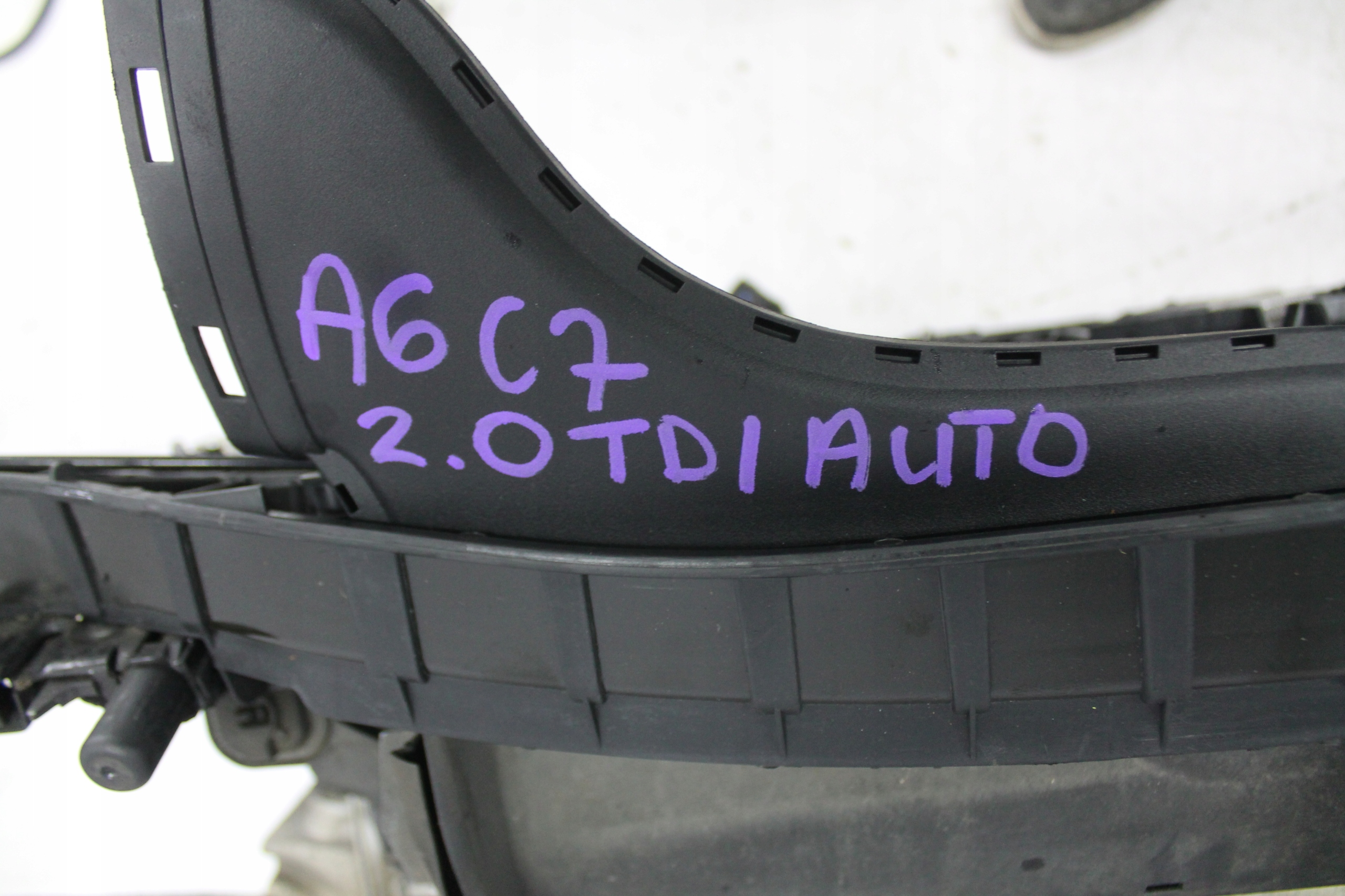 Schlossträger KOMPLET AUDI A6 C7 2.0 TDI AUTO 11-14