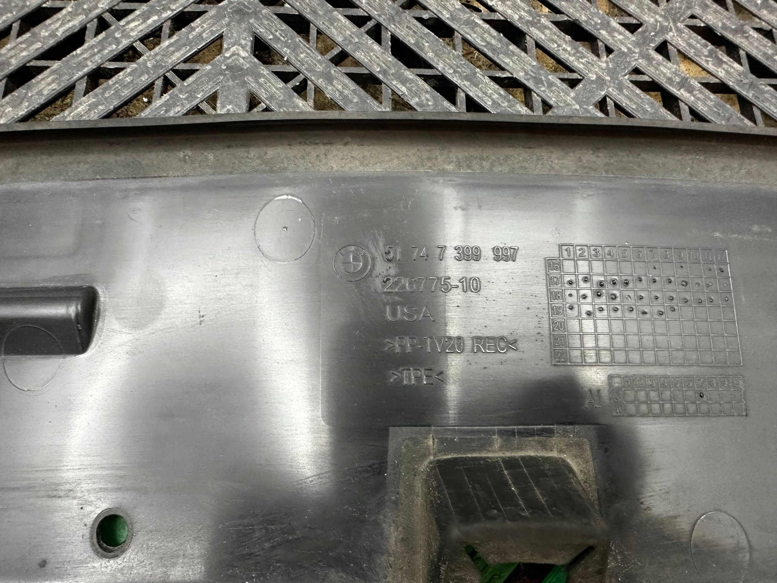drain air BMW X3 G01 7399997