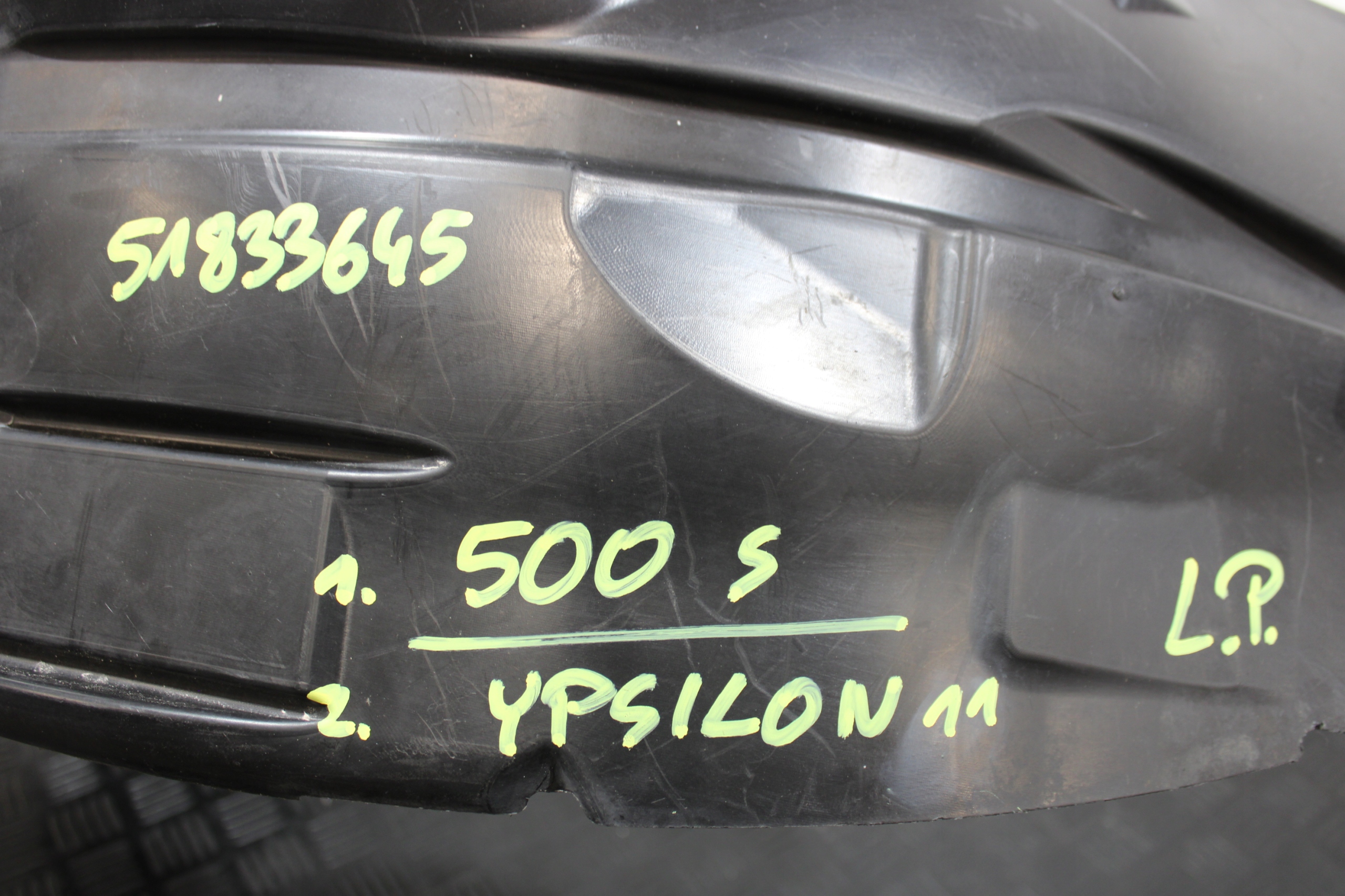 mudguard left front 51833645 FIAT 500S 500 S