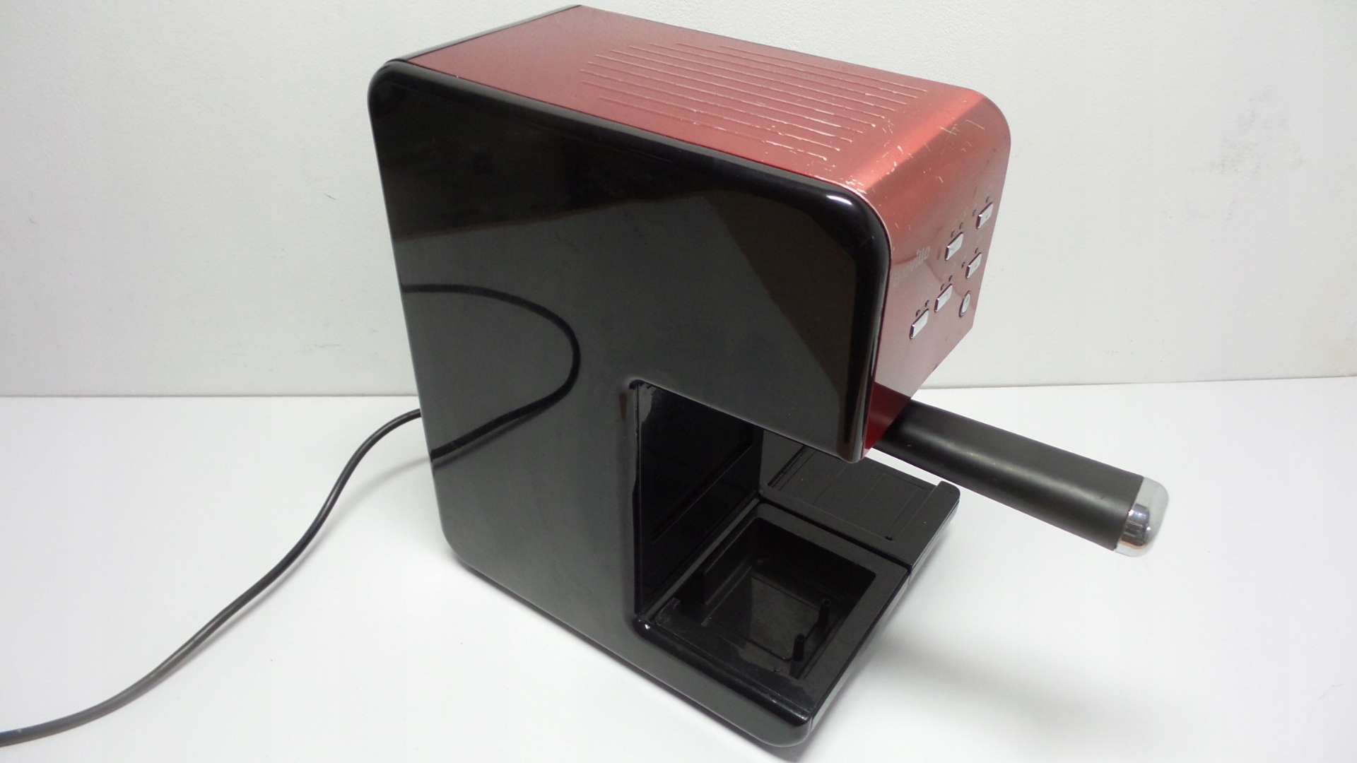 Ekspres do Kawy Breville PrimaLatte II VCF108X Kolor dominujący czerwony