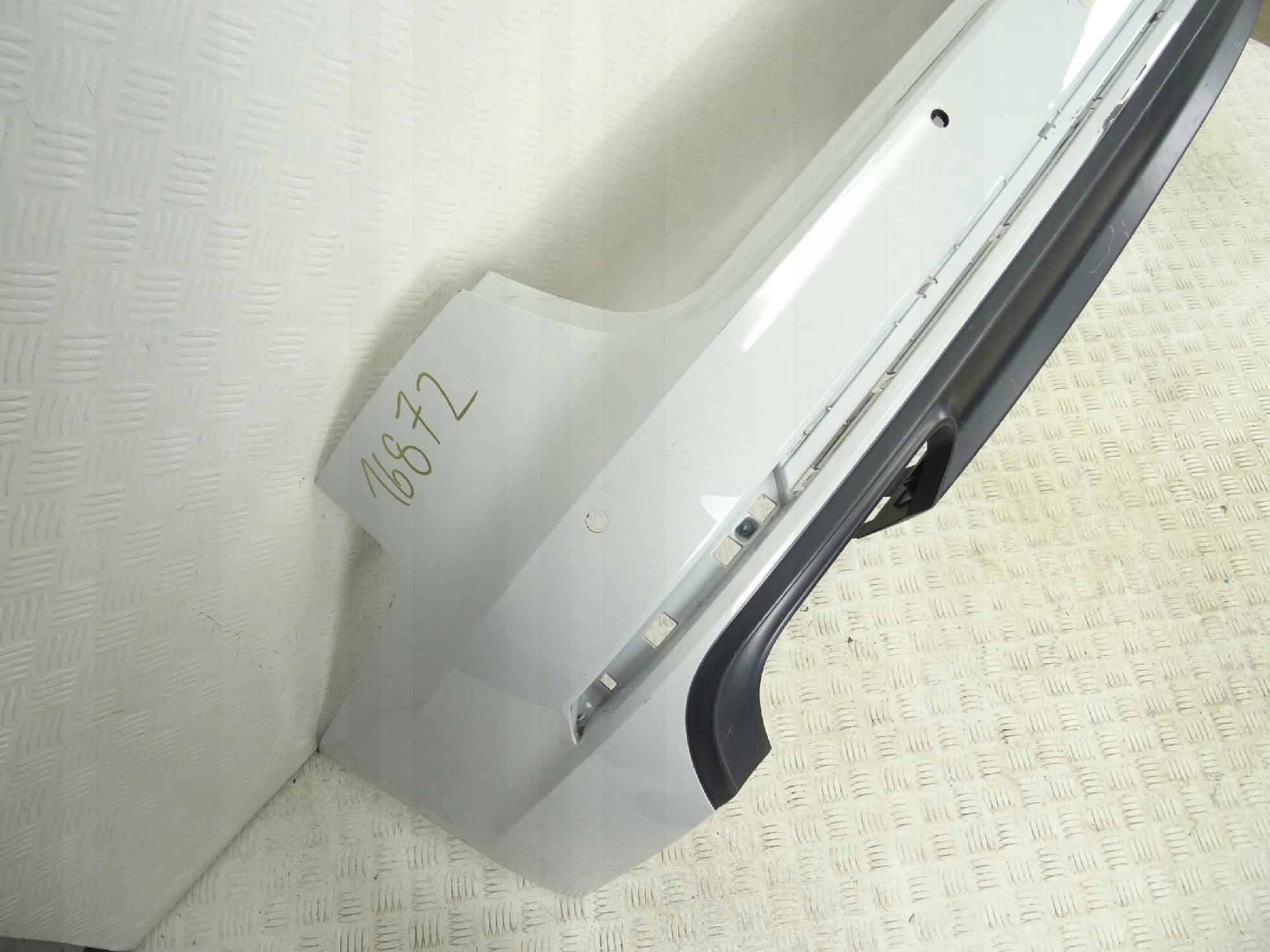 Audi A4 B9 8W9 S-Line KOMBI bumper rear part rear