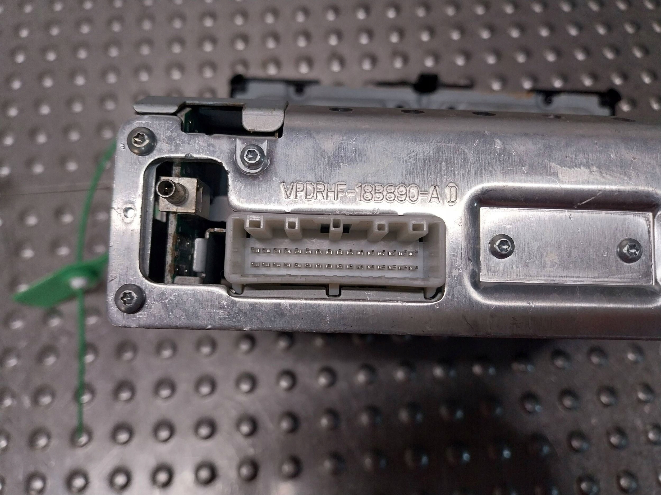RADIO EKRAN A4539009204 SMART FORFOUR II W 453