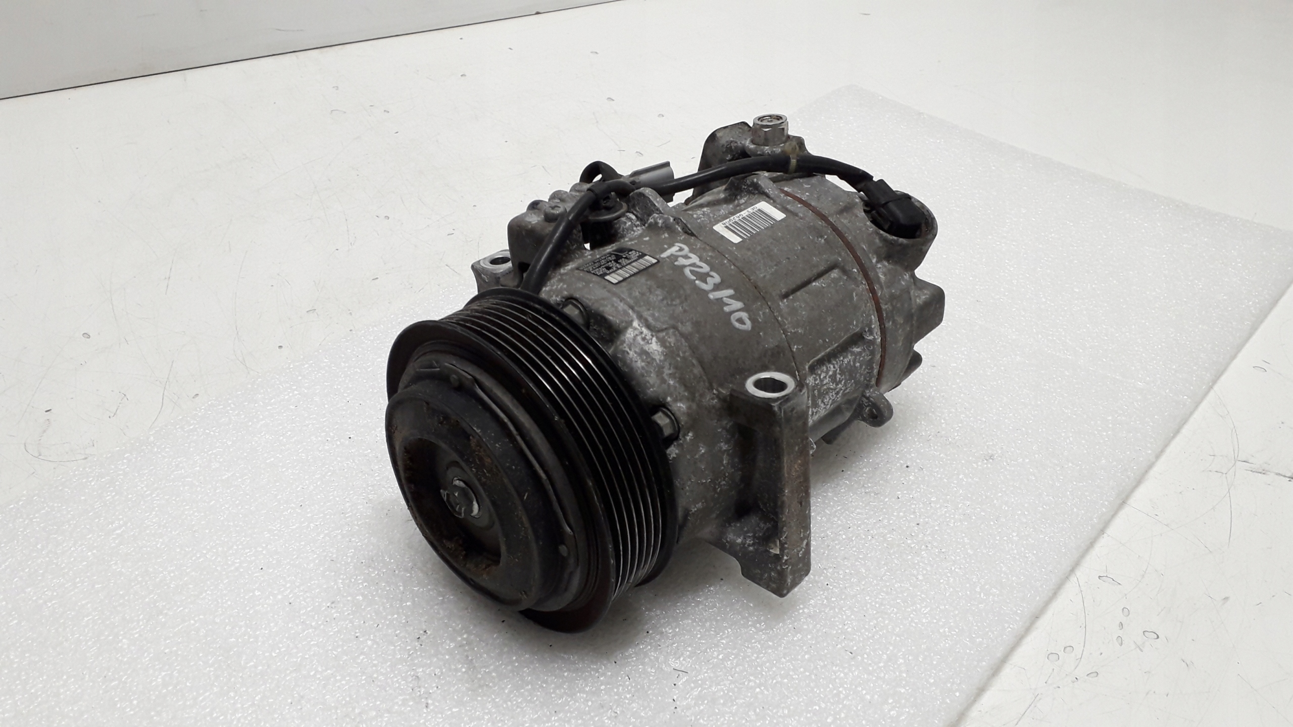 NISSAN QASHQAI SPRĘŻARKA KLIMATYZACJI 92600HV80A