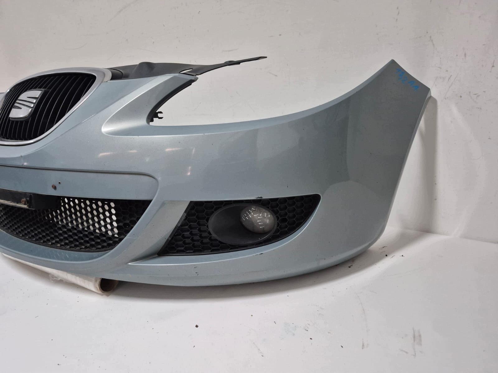 SEAT LEON II 1P0 05-08 bumper front front 1P0807221