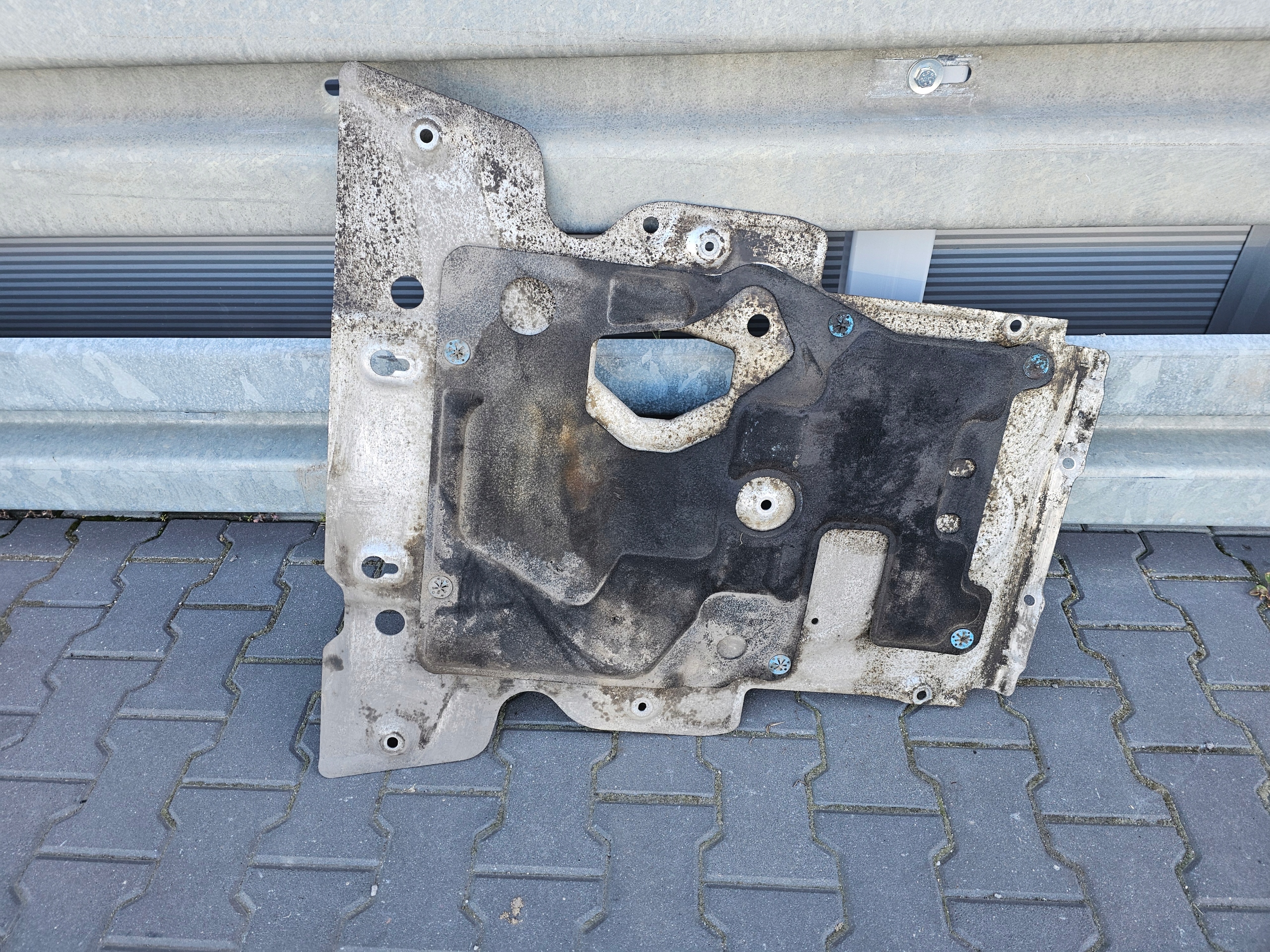 cover below engine RANGE ROVER SPORT L494 3.0D CPLA-5F002-AF
