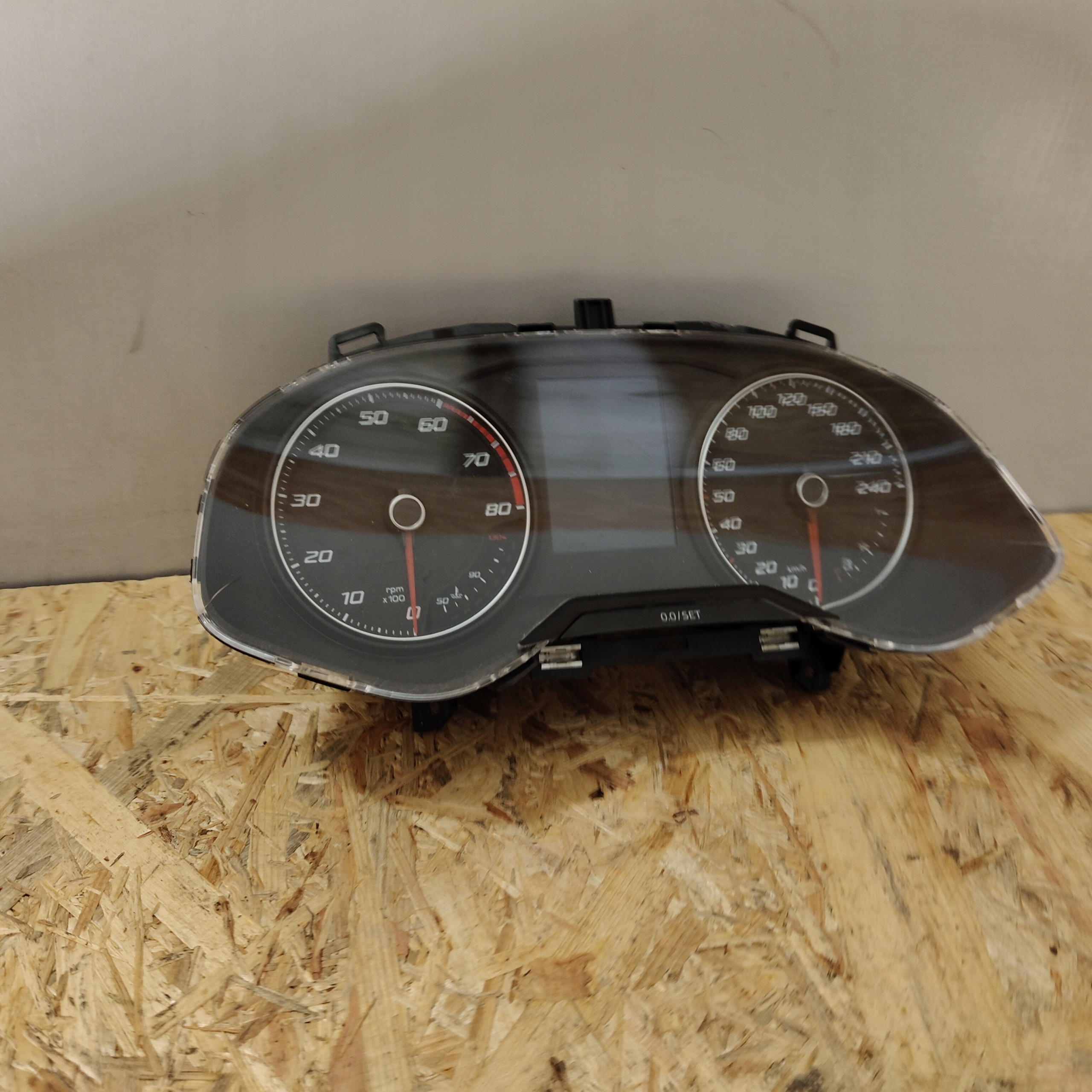 dials dials SEAT IBIZA V 6F0920740
