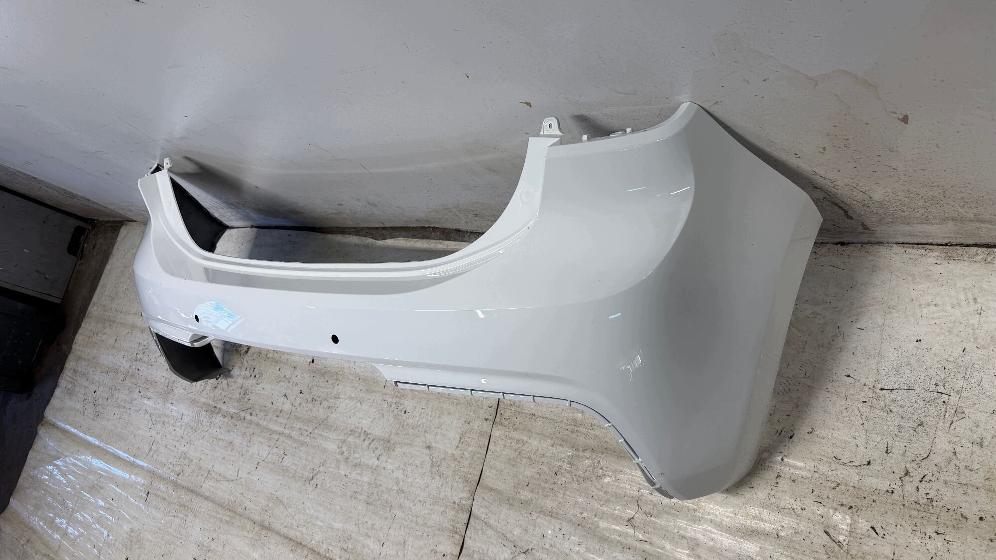 KIA RIO IV V bumper rear part rear PDC UD 17-24