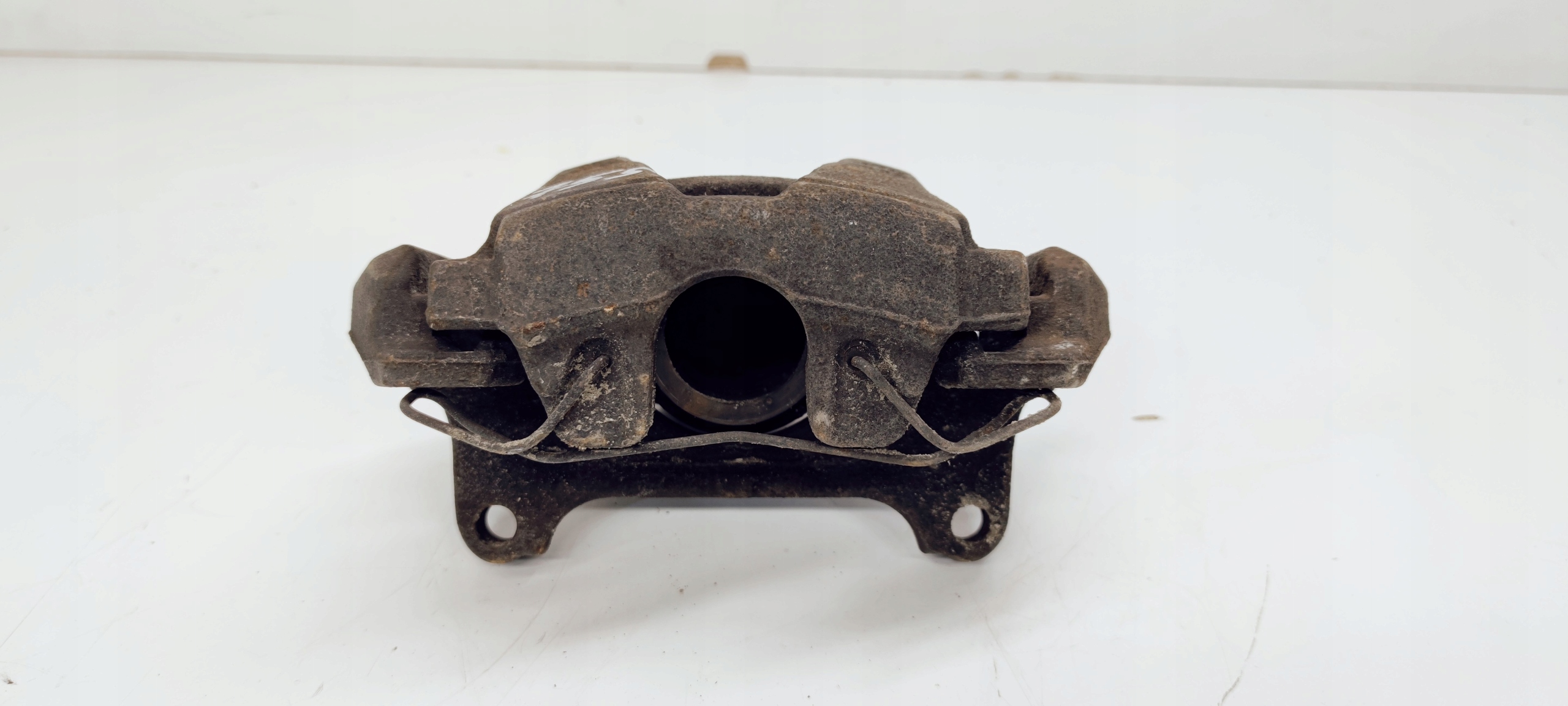 caliper brake JARZMO left front AUDI A4 A5 755
