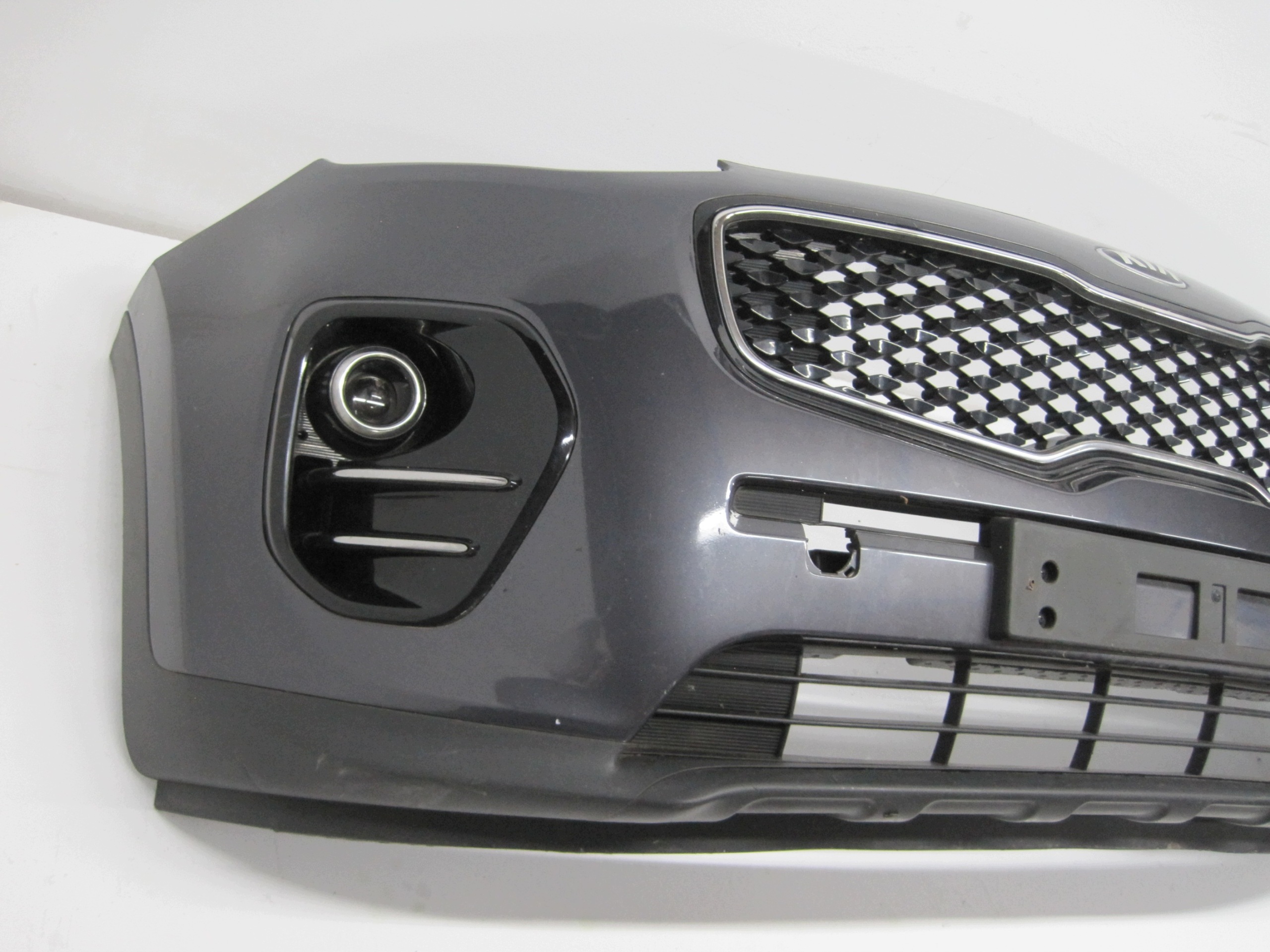 front bumper KIA SPORTAGE IV 17R front