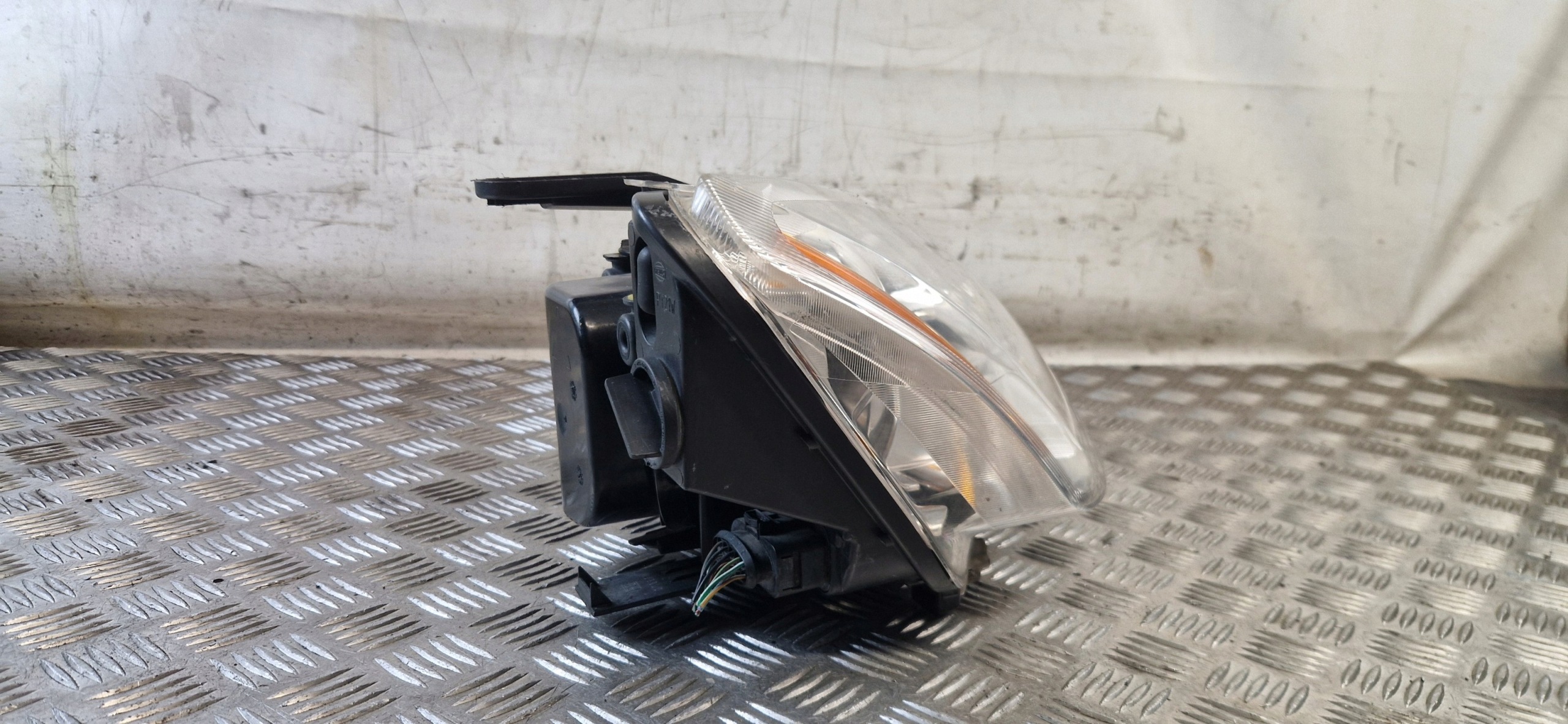 light right front FORD FOCUS C-MAX 2003r 3M51-13005-AG