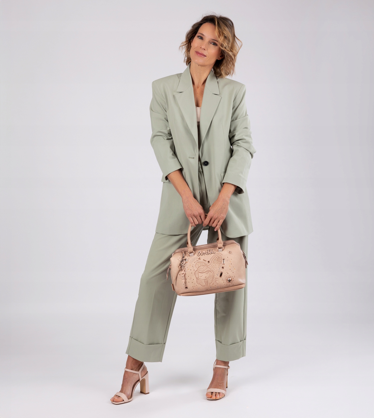 A253 Anekke torebka kuferek Hollywood Studio nude 38761-123 Materiał dominujący skóra ekologiczna