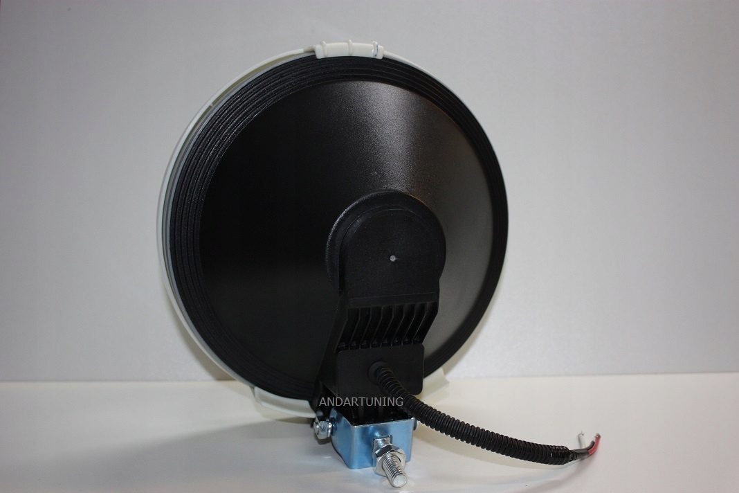 2 x MOCNY HALOGEN DALEKOSIEZNY REFLEKTOR Installation side front