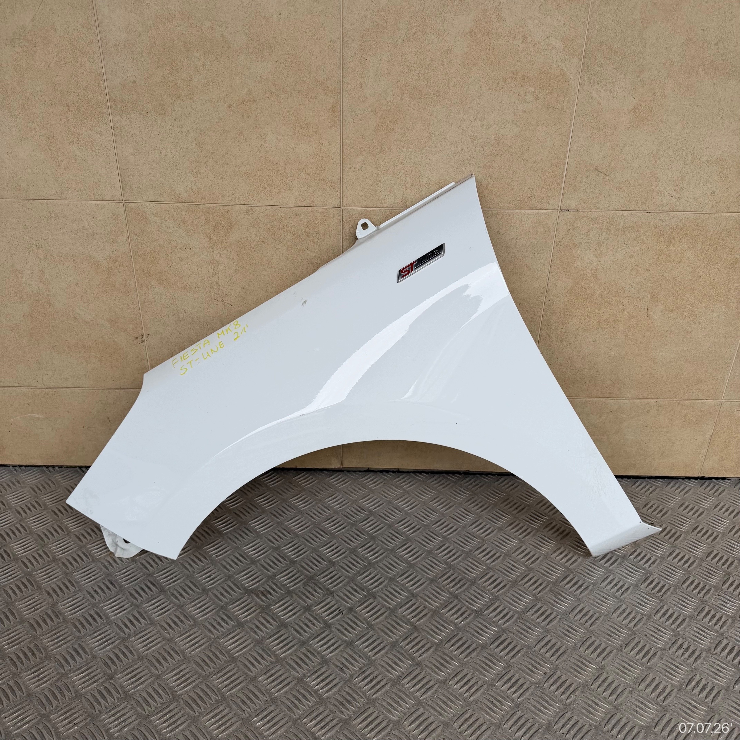 fender front left FORD FIESTA MK8 2021 ROK ST-LINE