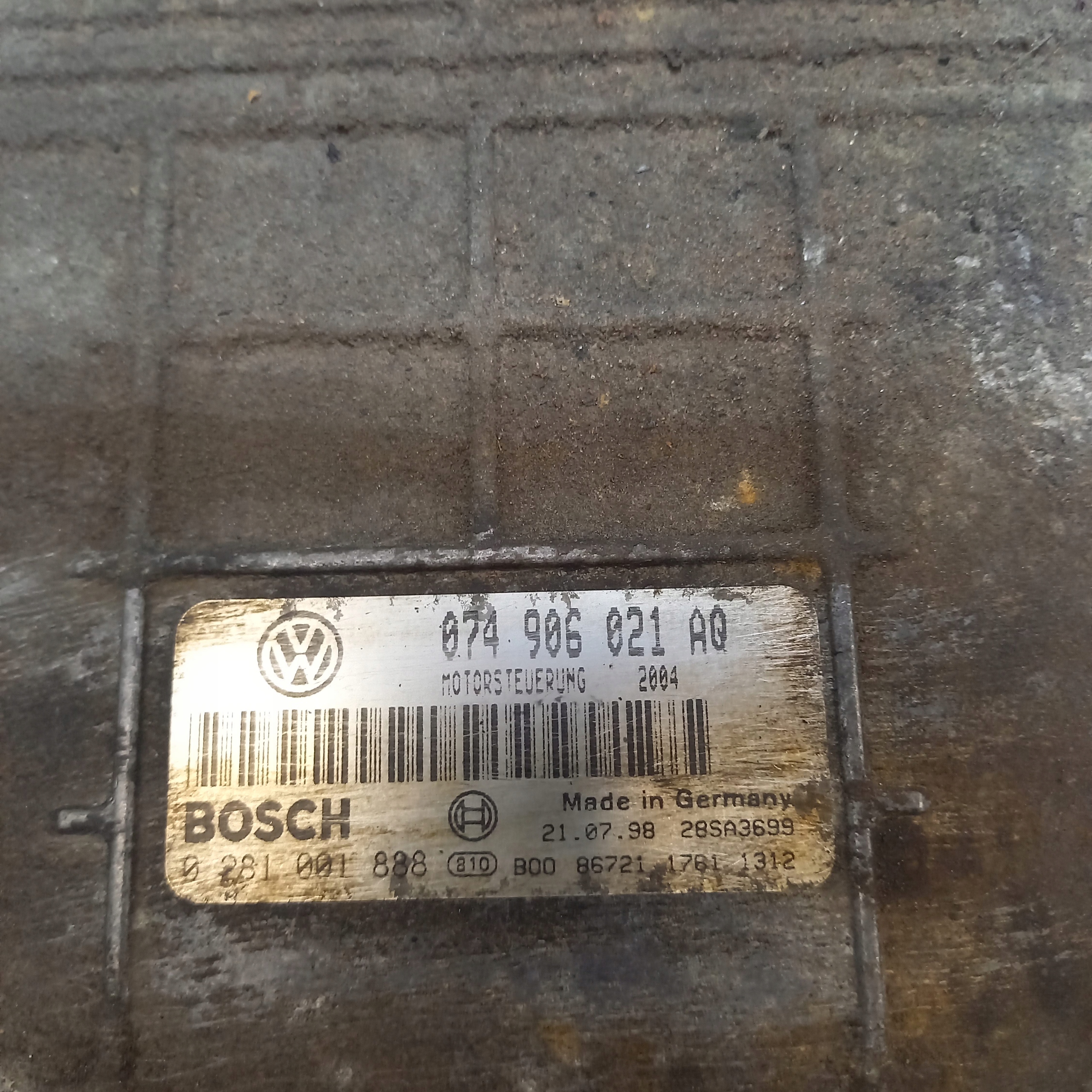 computer of the engine control unit VOLKSWAGEN LT 35 074906021AQ