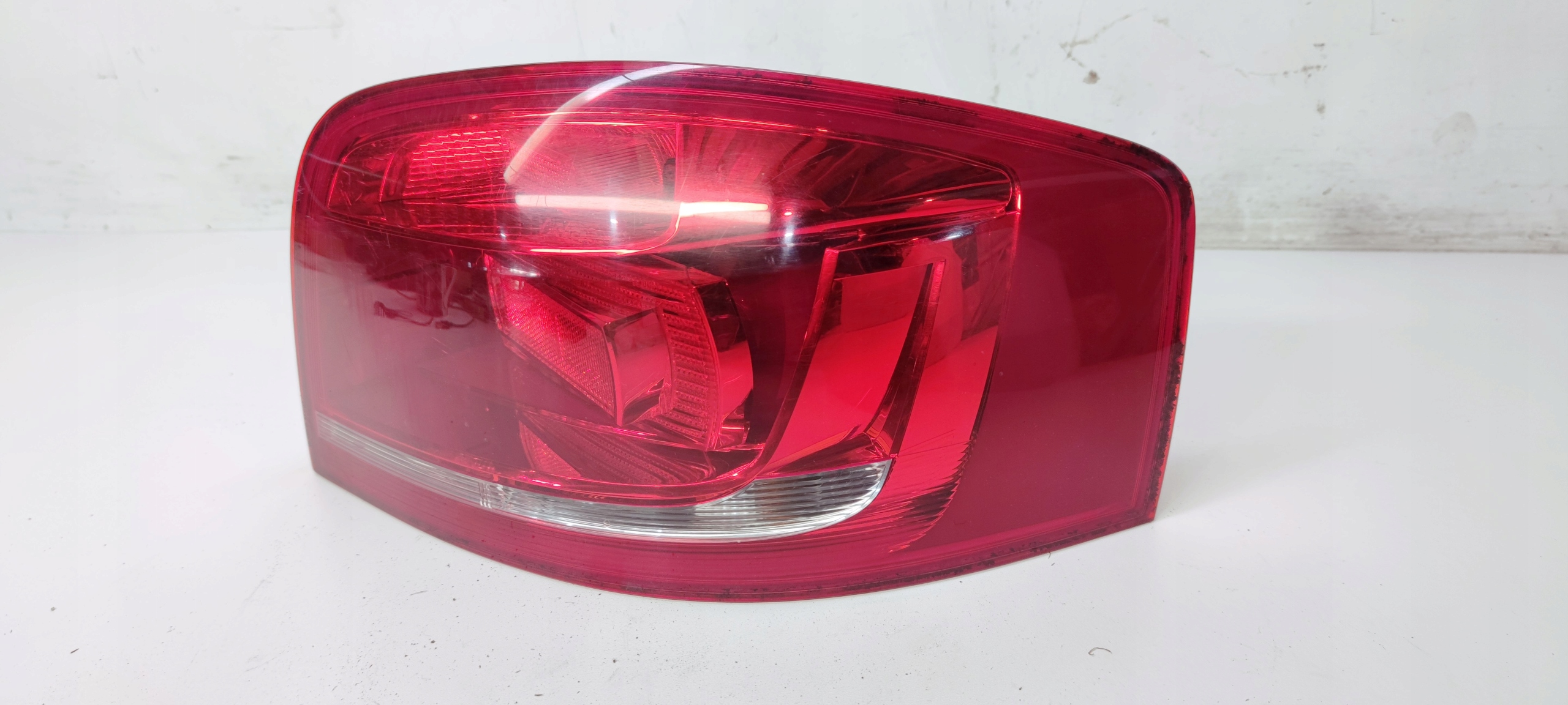 light right rear part AUDI A3 8PLIFT 08-12 8P3945096A UK
