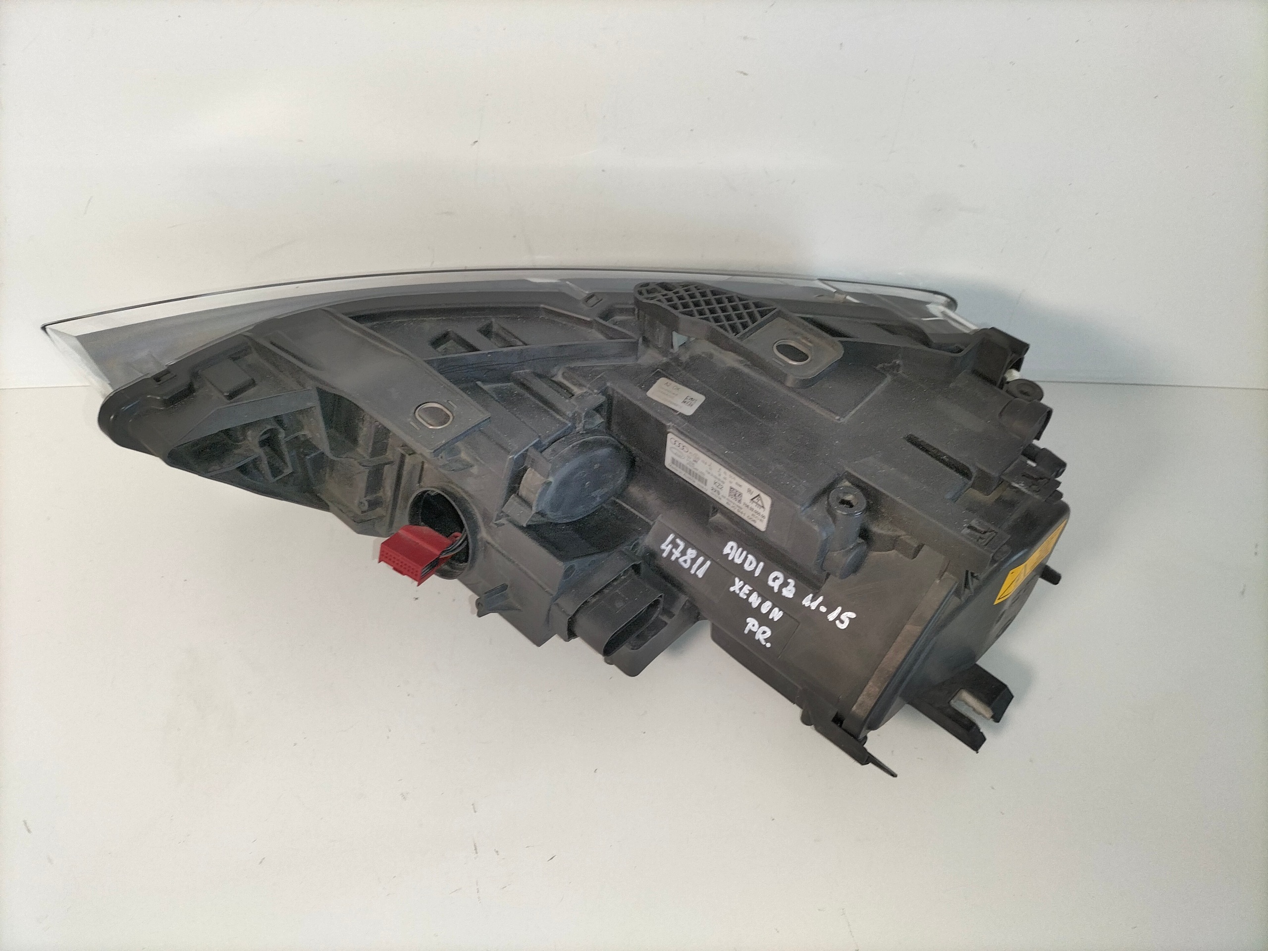 light front reflektor right AUDI Q3 8U 11-15 XENON