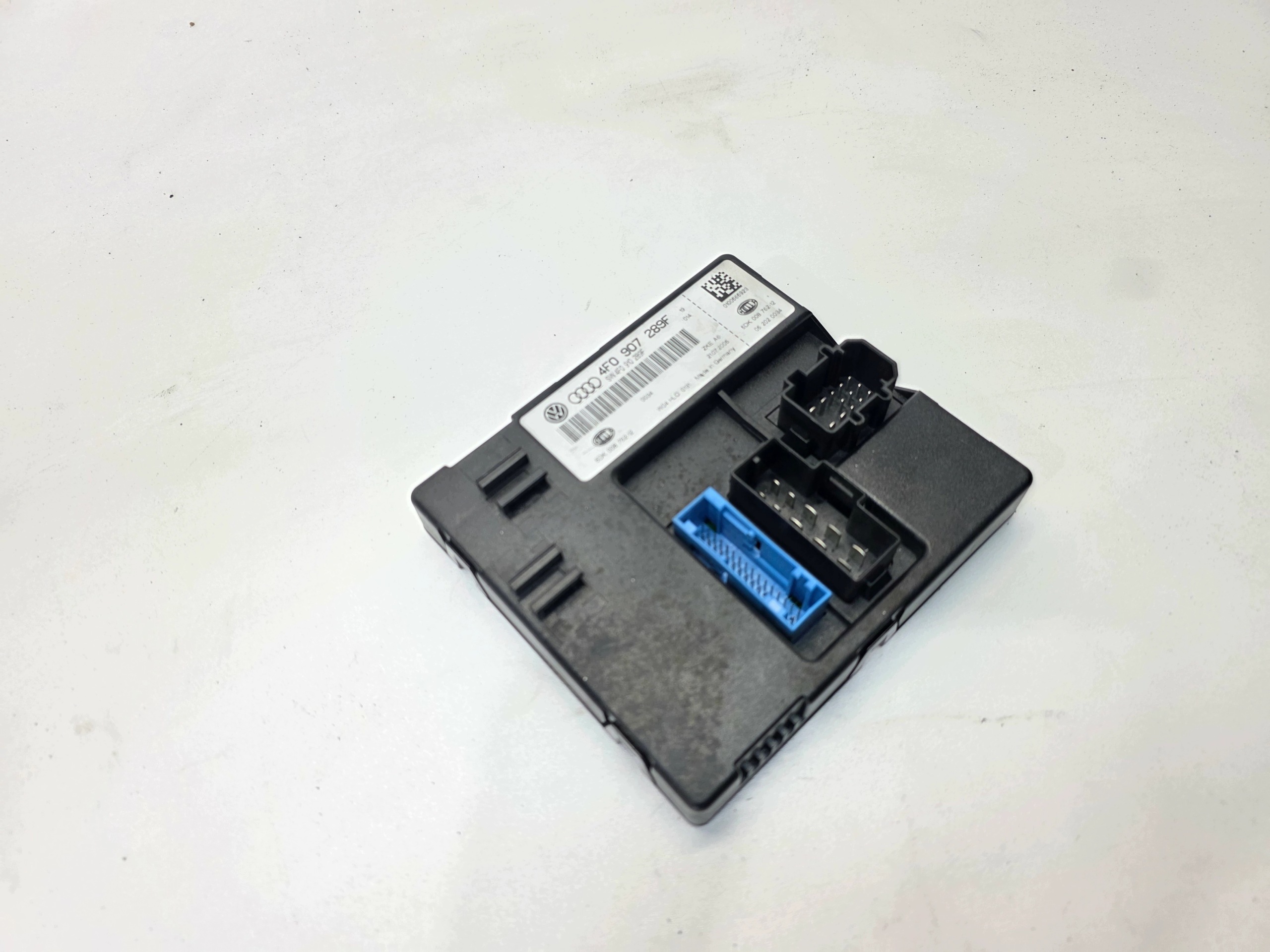 Unité commande confort AUDI A6 C6 4F0907289F 4F0910289F
