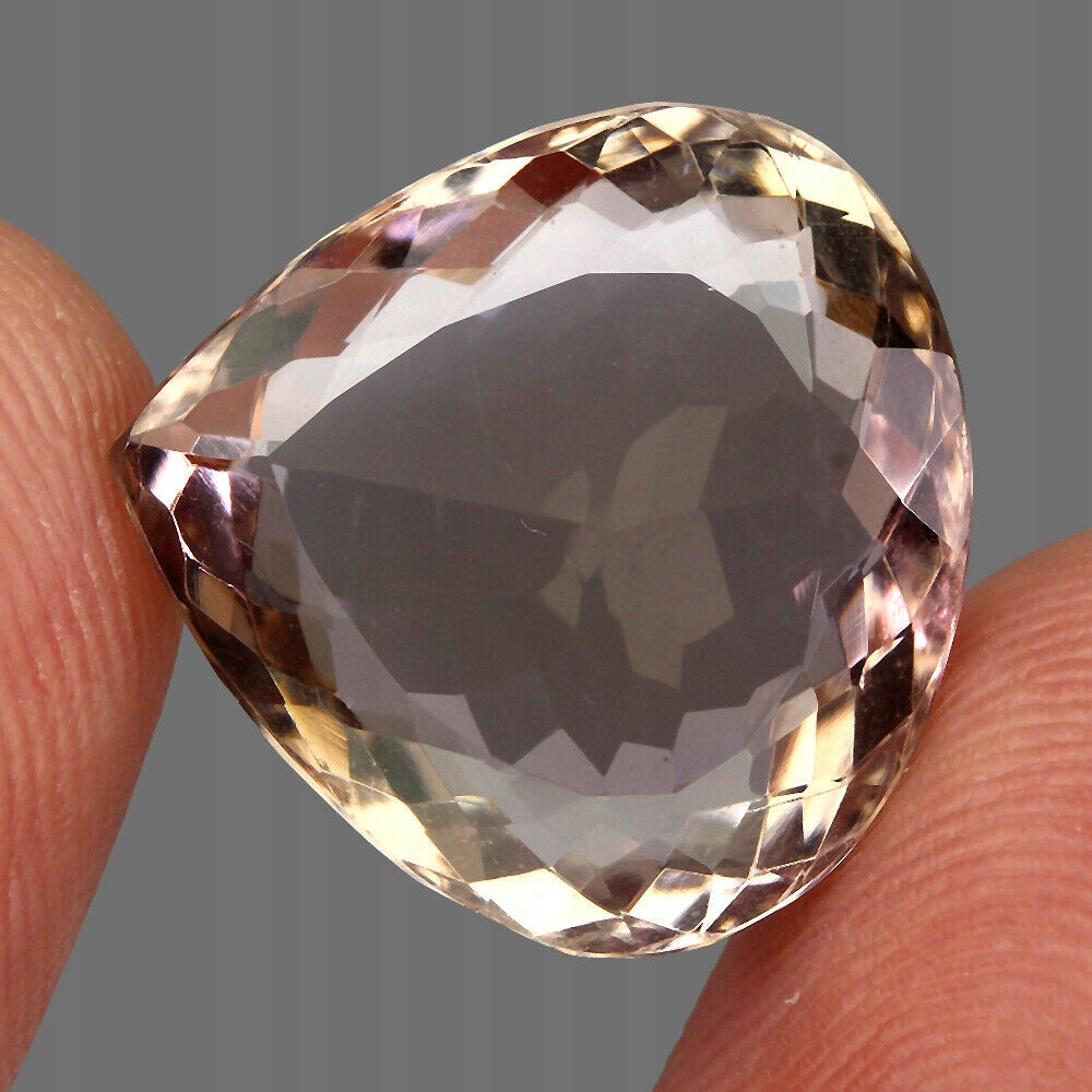 Přírodní kámen ametrin 16.25ct Vvs dvoubarevný