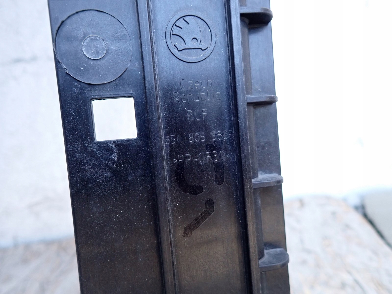 support panel for radiators pillar iron SKODA SCALA 657 KAMIQ 658 2019- 654805588B