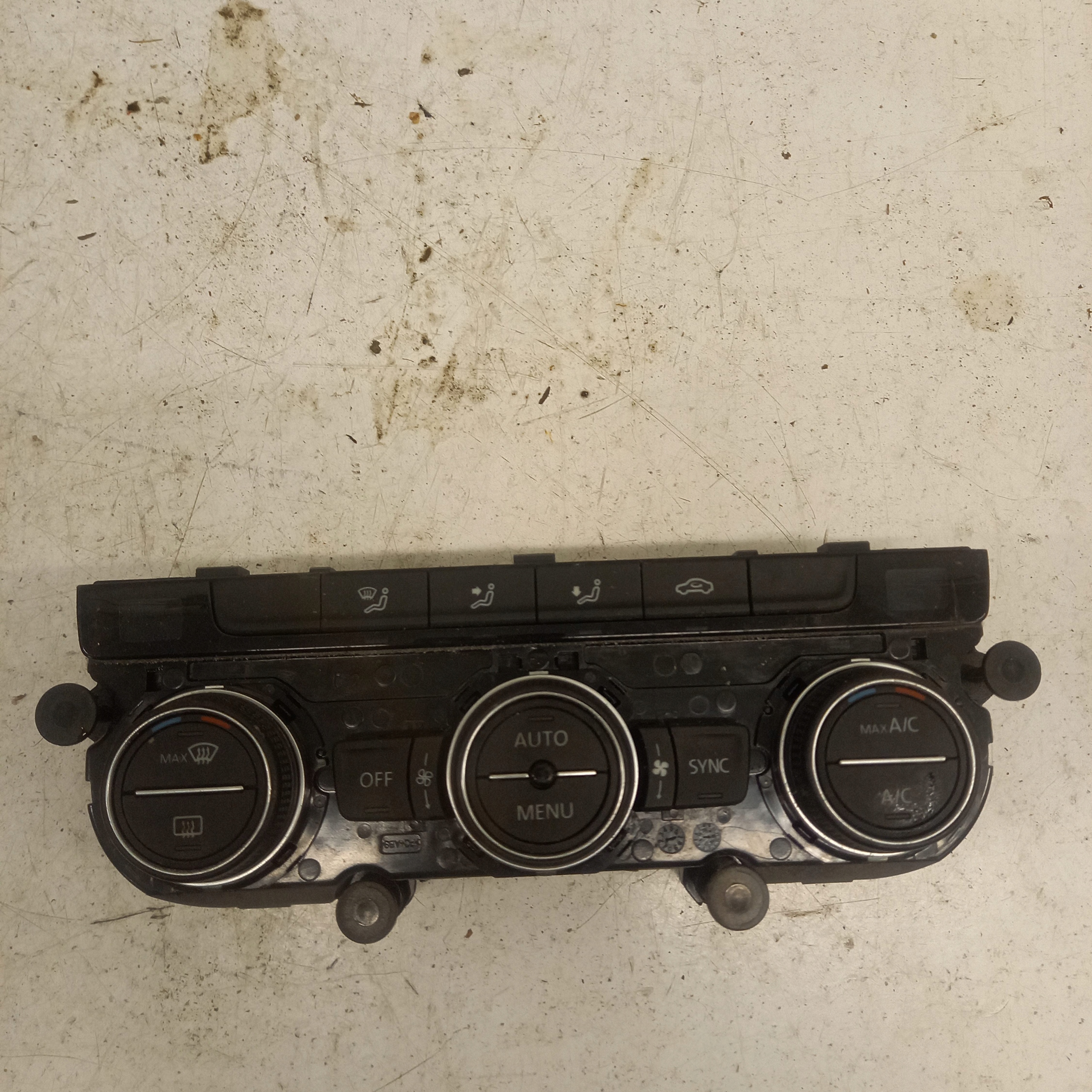 Unite commande clima VOLKSWAGEN GOLF 7 5G090744BC