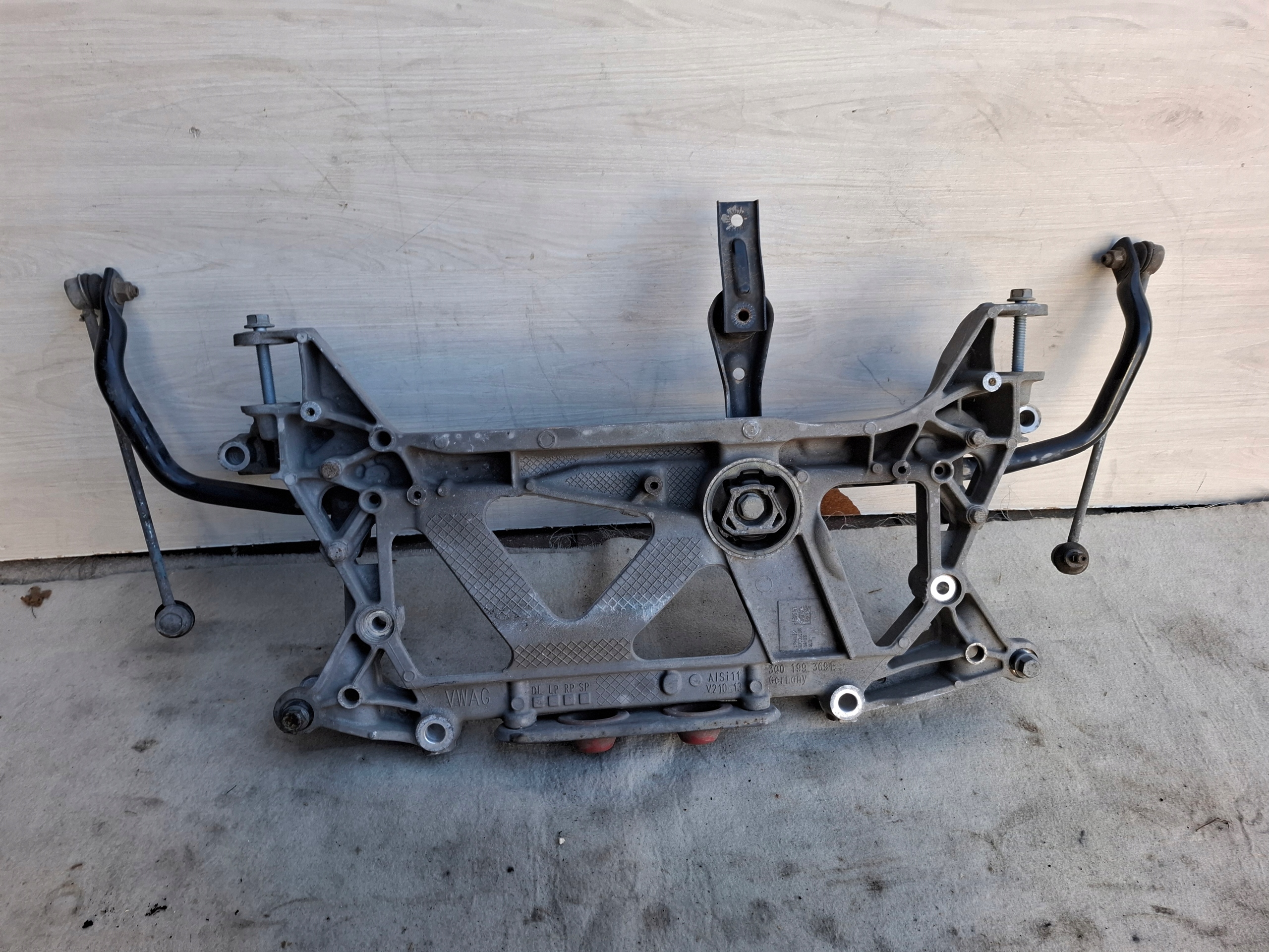 subframe axle beam axle beam TRAWERS front front VW PASSAT B8 18r 3Q0199369E