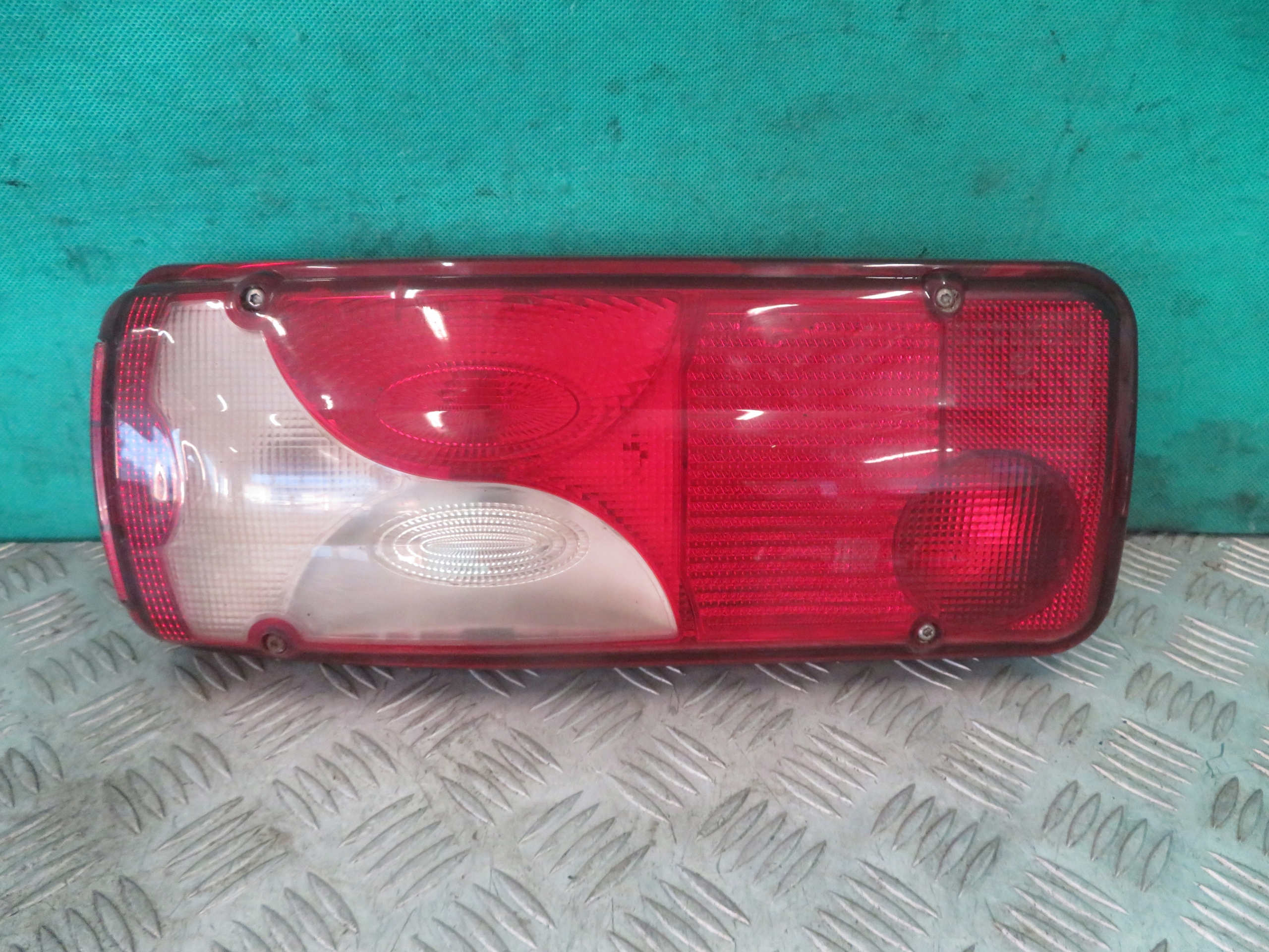 light left left rear part VOLKSWAGEN CRAFTER 12R