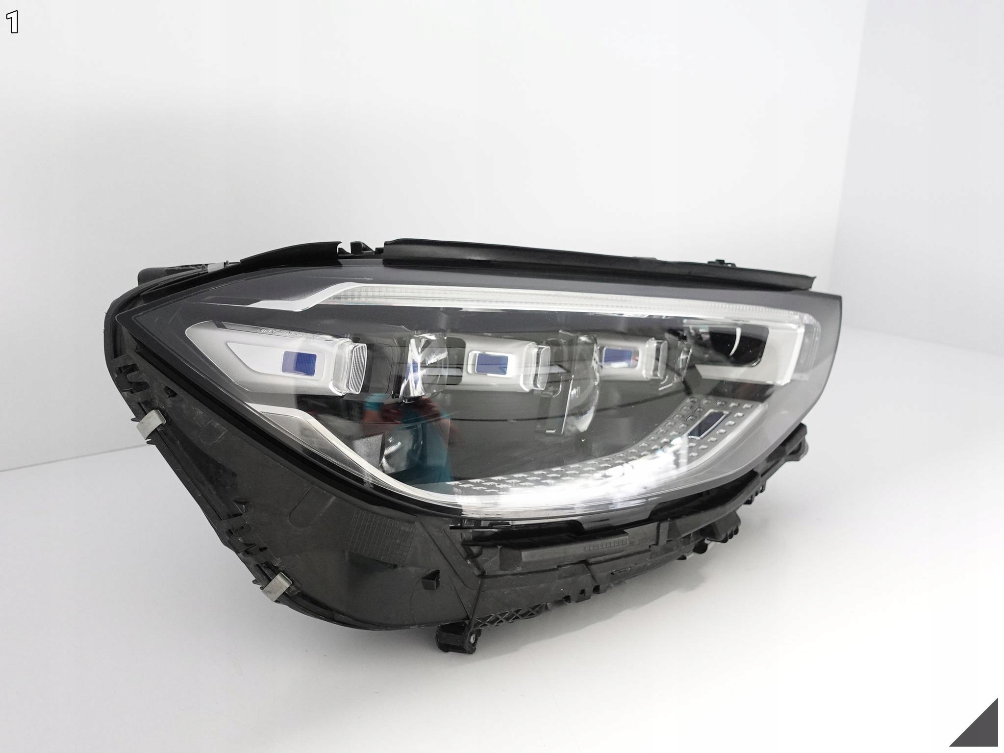 MERCEDES S-KLASA W223 DIGITAL LIGHT FULL LED light