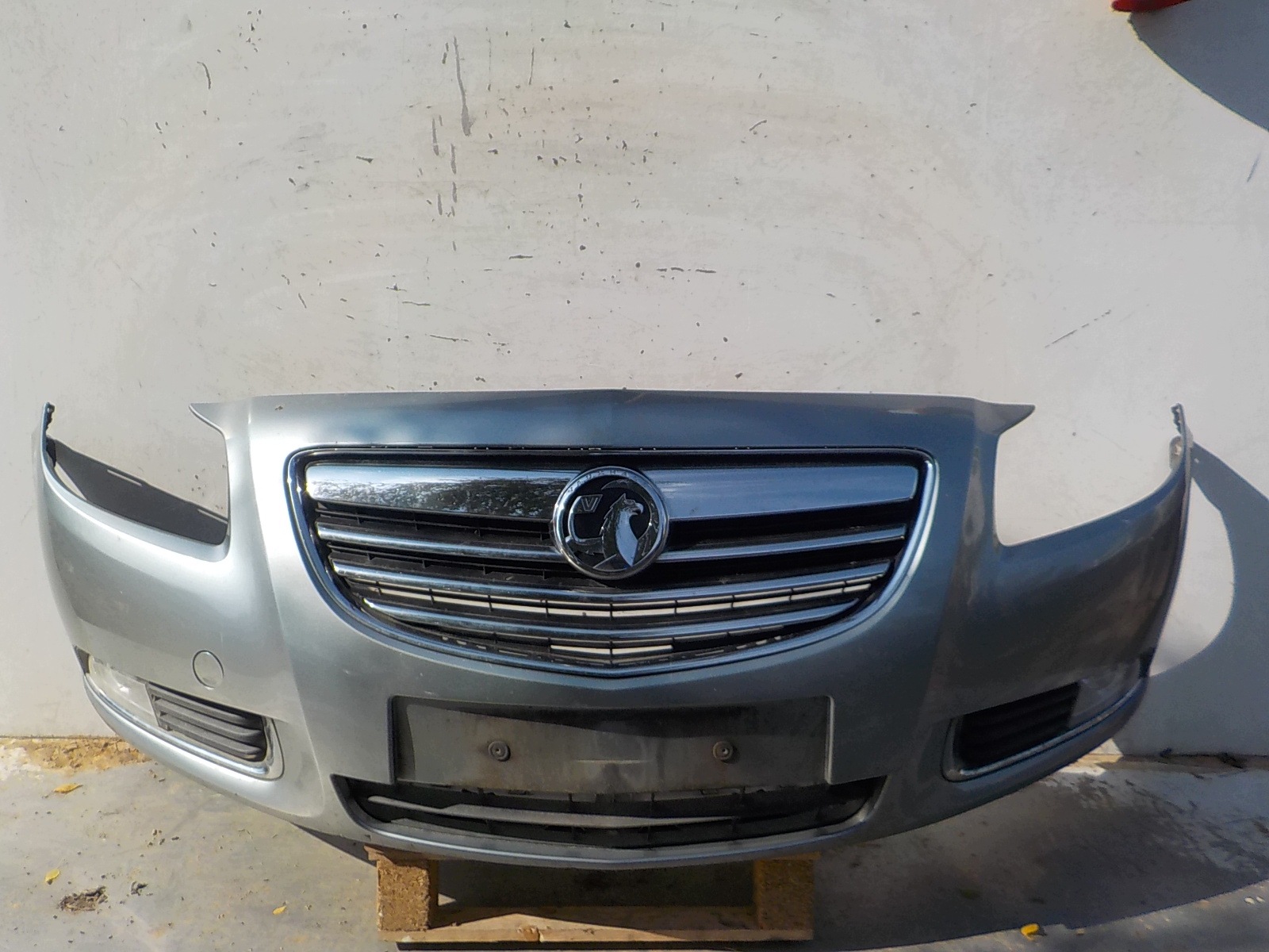 469 OPEL INSIGNIA A 08-13 bumper front front