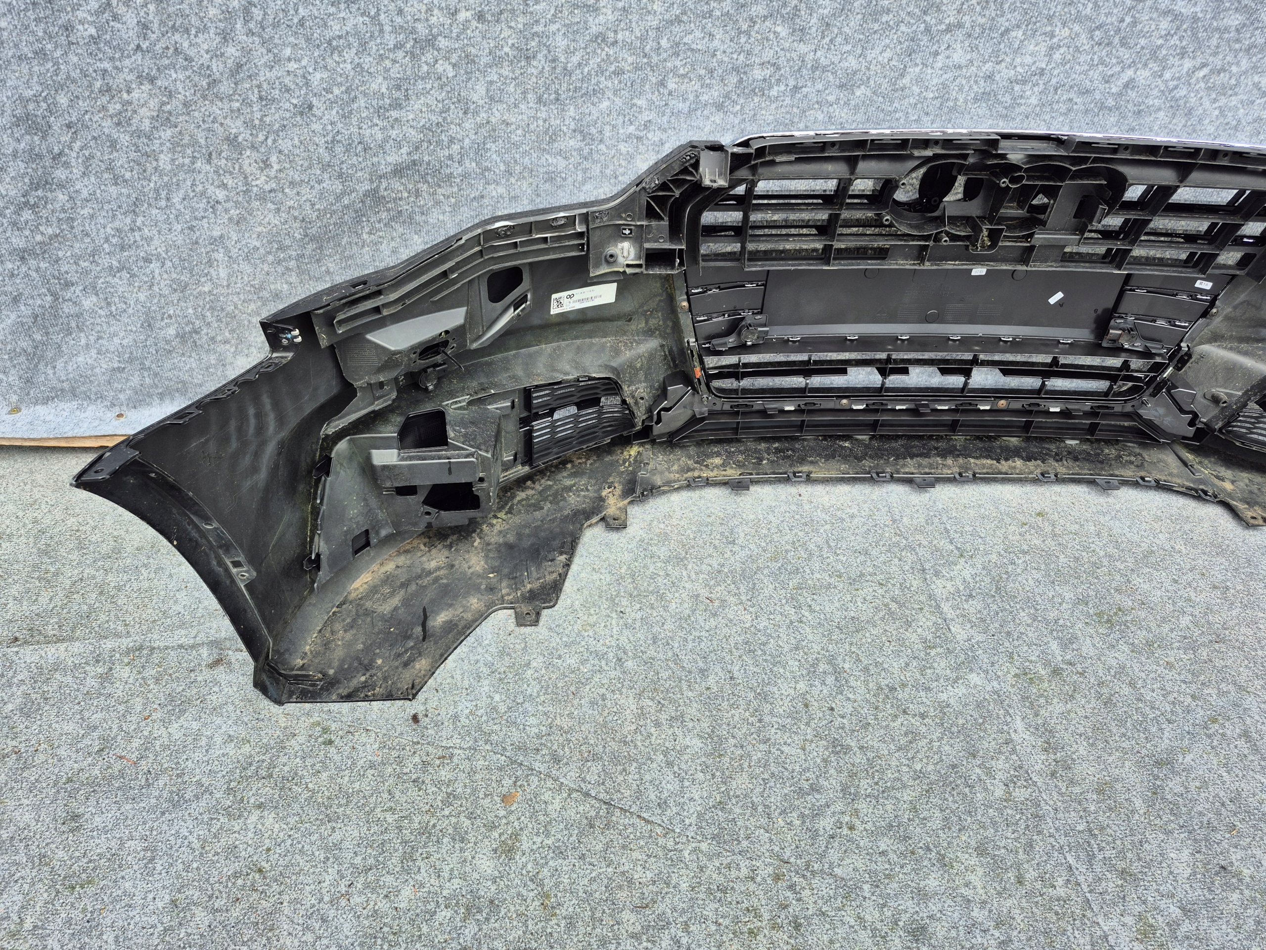 AUDI A6 C7 4G LIFT S-LINE ZDERZAK PRZÓD 4x PDC Kolor do lakierowania