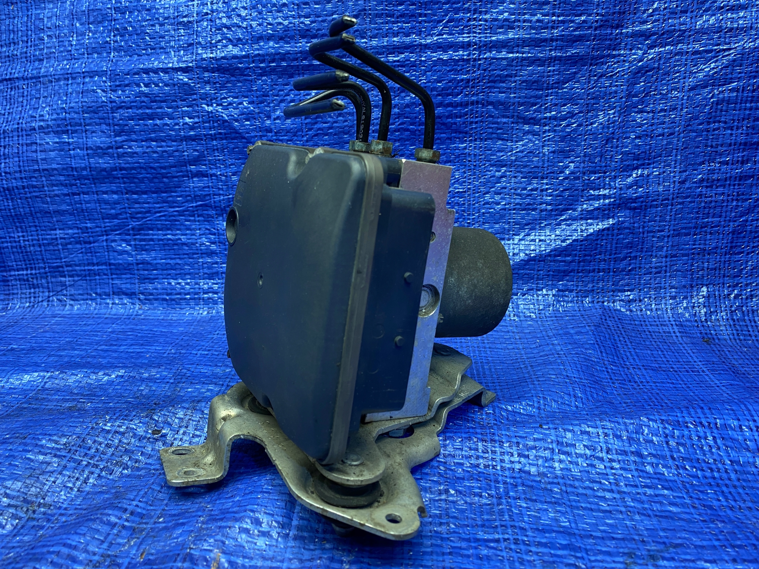 Audi OE 4G0614517R насос abs