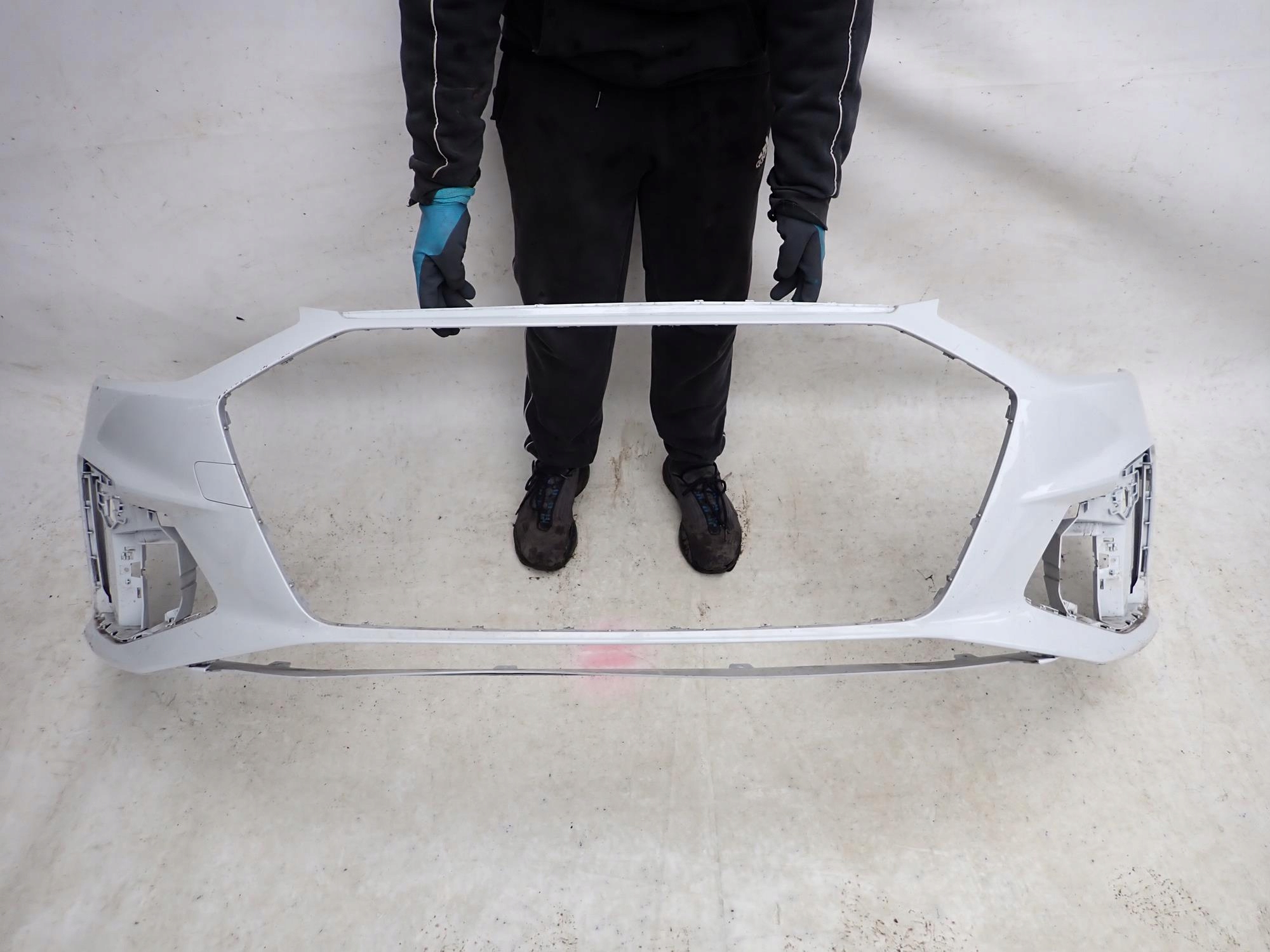 AUDI A4 B9 8W S-LINE LIFT 19-24 bumper front front