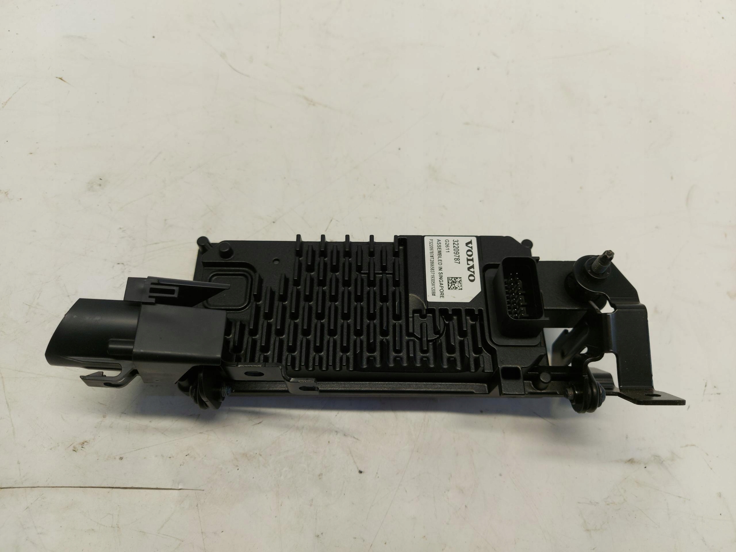Volvo XC90 II LIFT T8 module kamera radar front 32209787