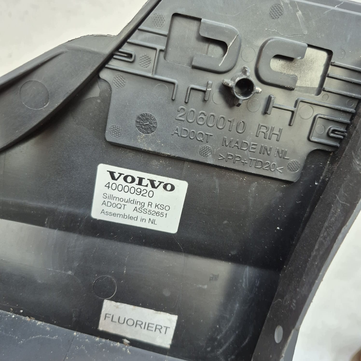 VOLVO V90 S90 16- threshold moulding threshold right 31428870