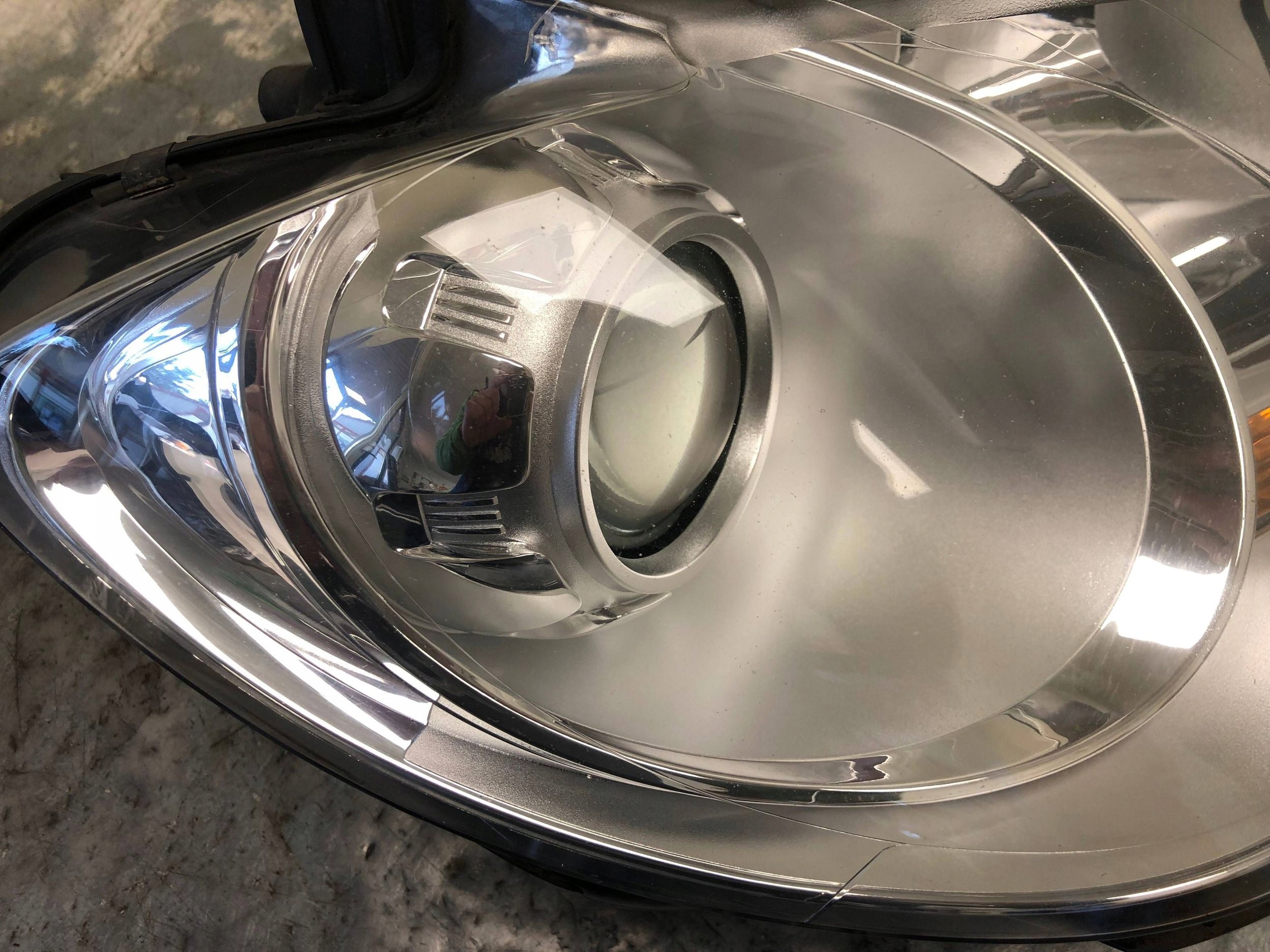 light right front lens VW TOURAN and LIFT 1T1941006B