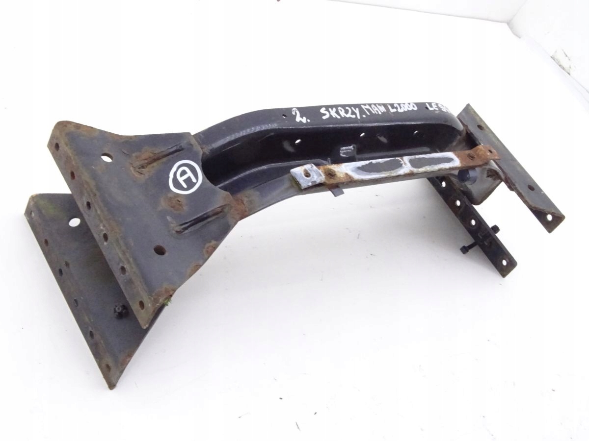 MAN L2000 LE 94 01 BELKA RAMY SKRZYNI 17 5 Car type Trucks