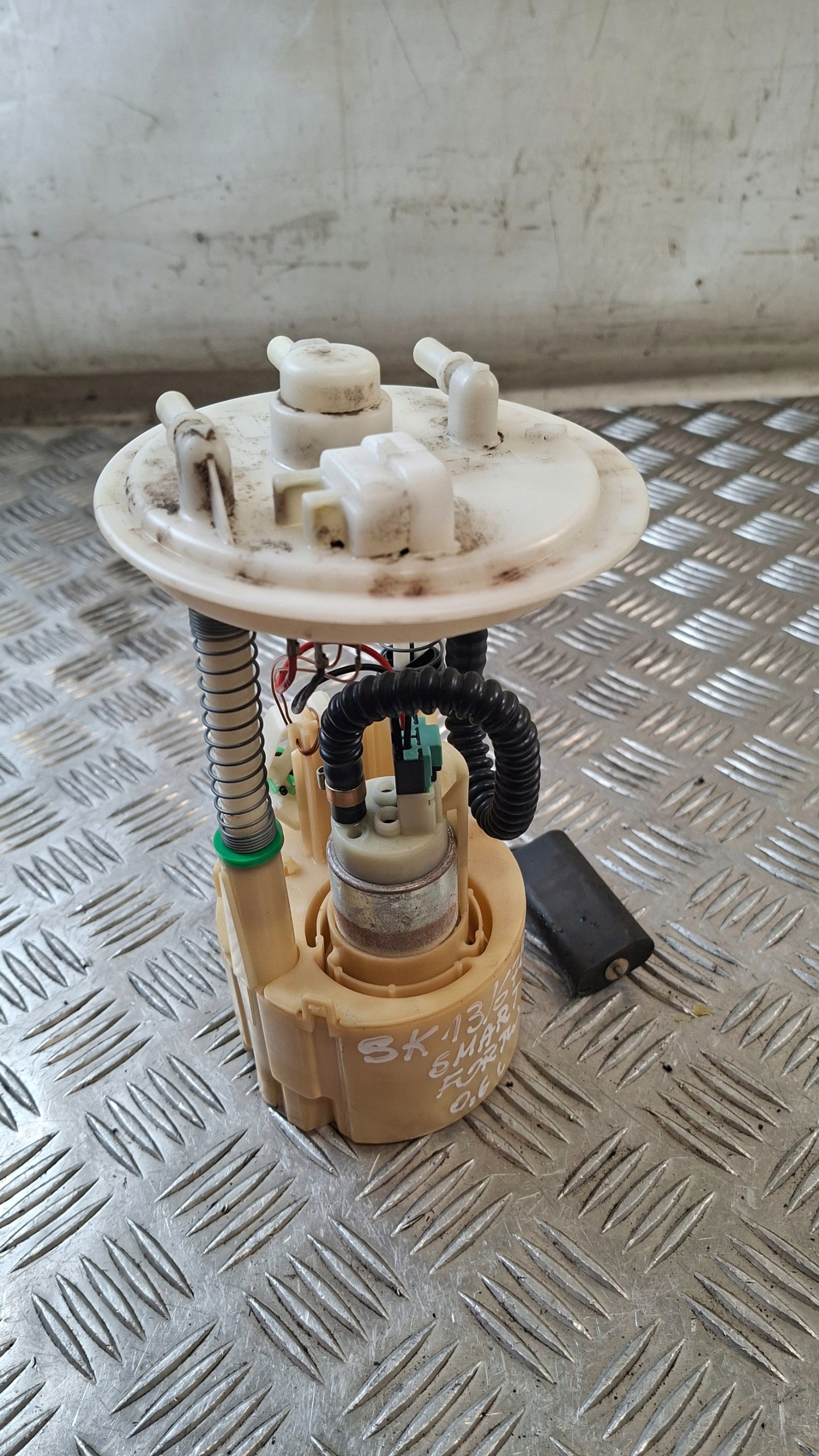 feed pump SMART FORTWO 0.6