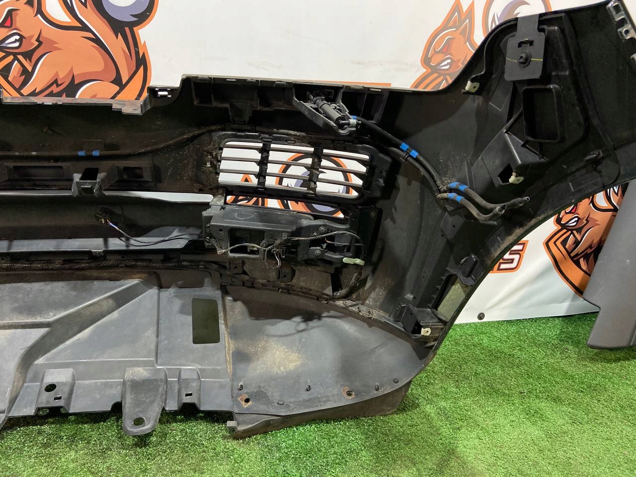 ZDERZAK PRZEDNI KOMPLET RANGE ROVER L405 GK52-17B971-FA8LML Kolor do lakierowania