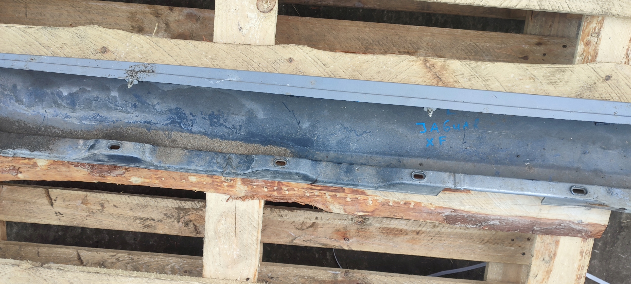 moulding threshold left Jaguar XF X250 MEE