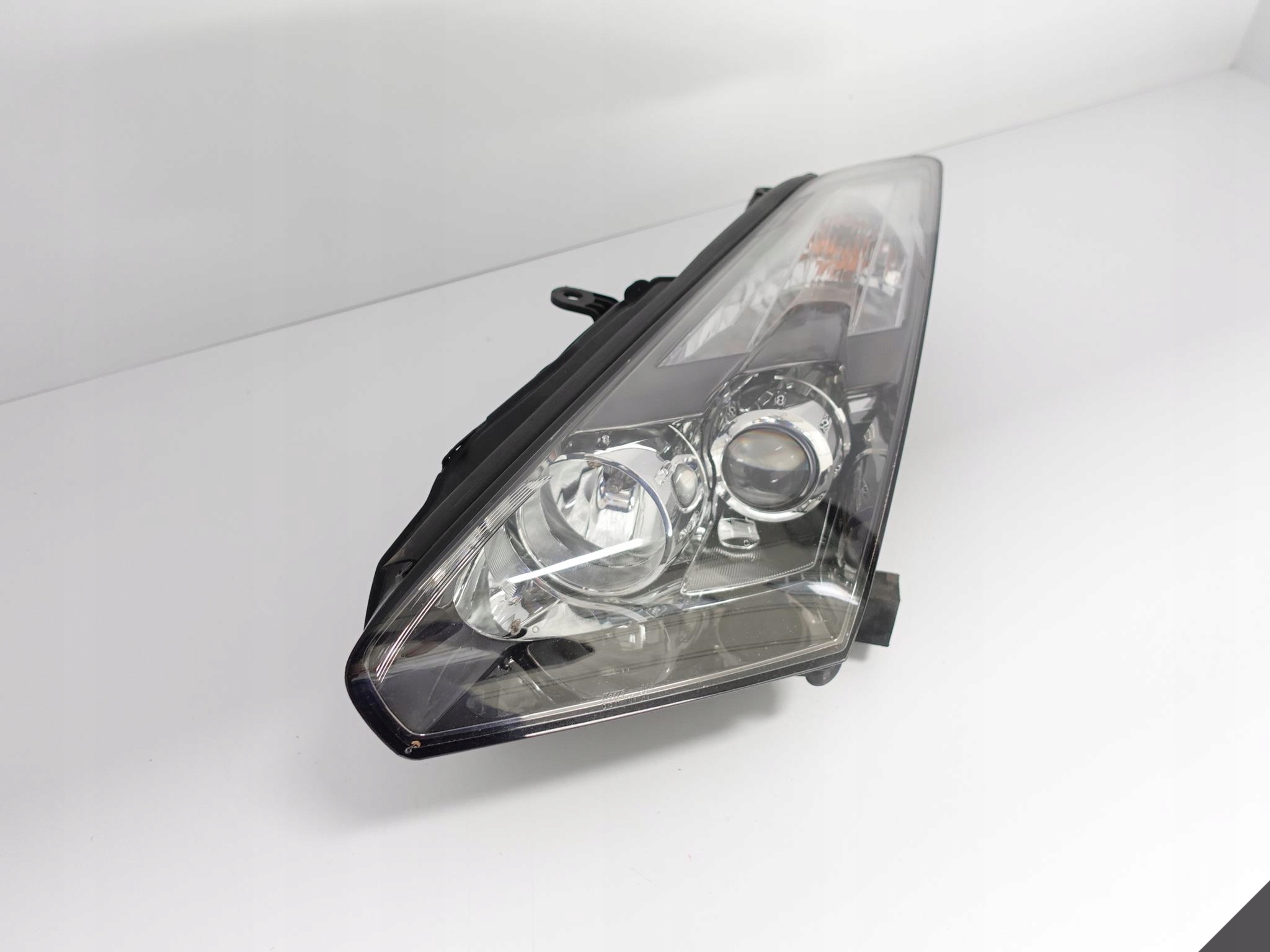 NISSAN GTR GT-R R35 08- LAMPA XENON LEWA EUROPA Typ samochodu Samochody osobowe