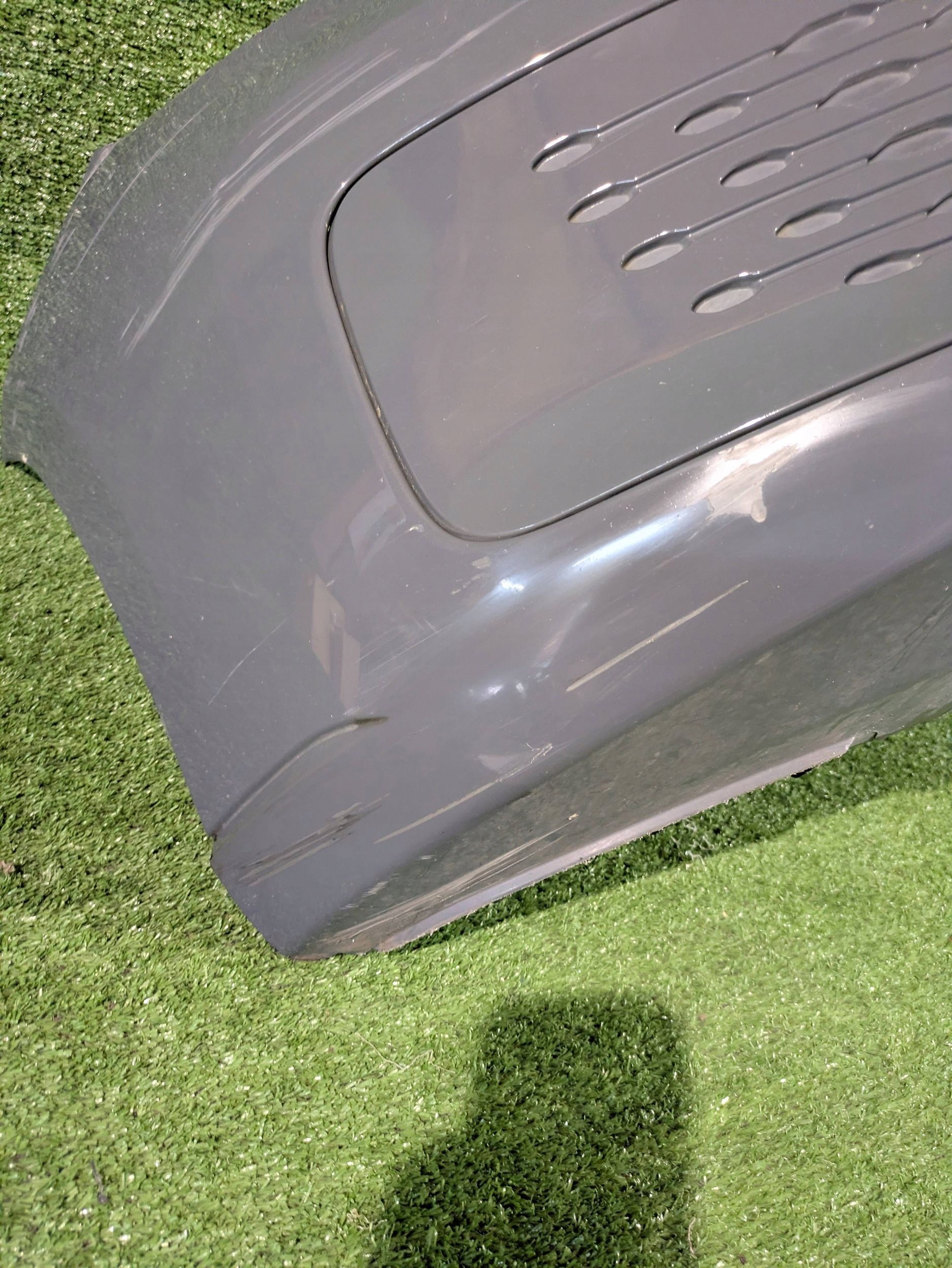 front bumper front VW CADDY 2K7 V 20- NR.Z9031