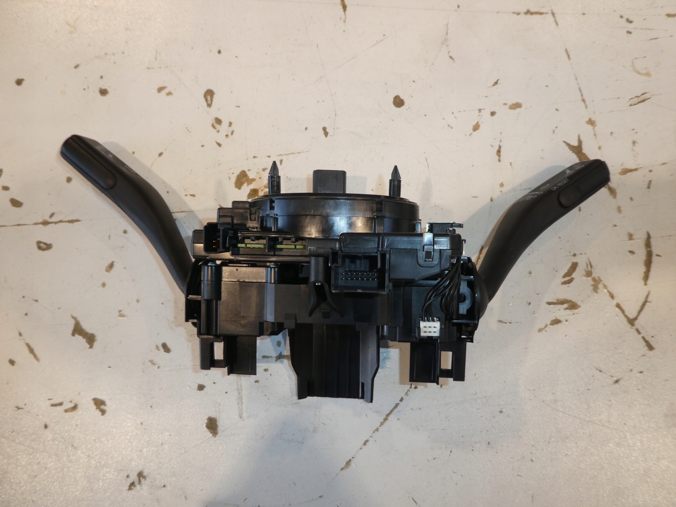 steering wheel levers and controls control ring VW SEAT SKODA