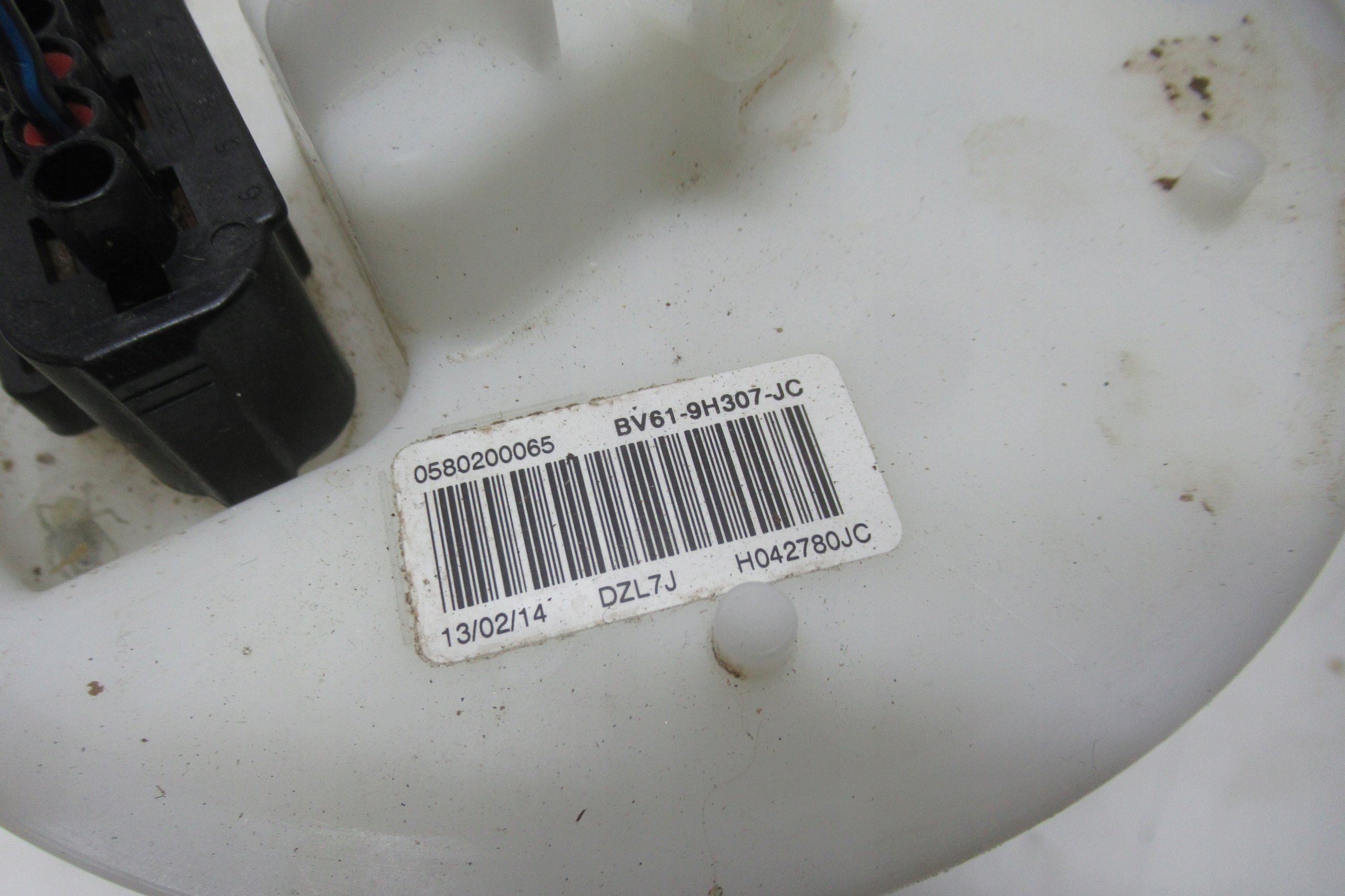 FORD FOCUS MK III feed pump BV61-9H307-JC