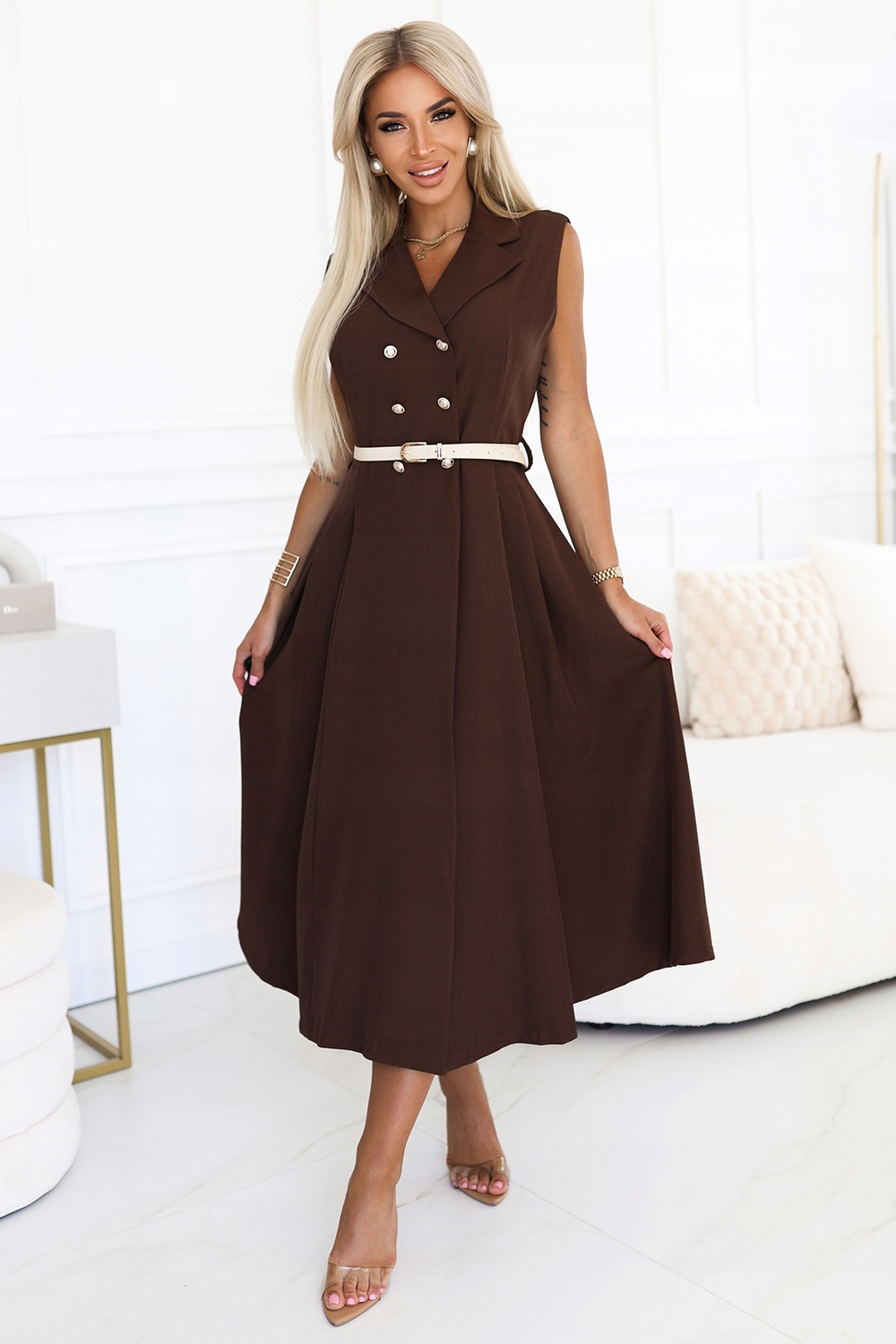 Elegantní midi sukně se zlatými knoflíky a páskem Čokoládová