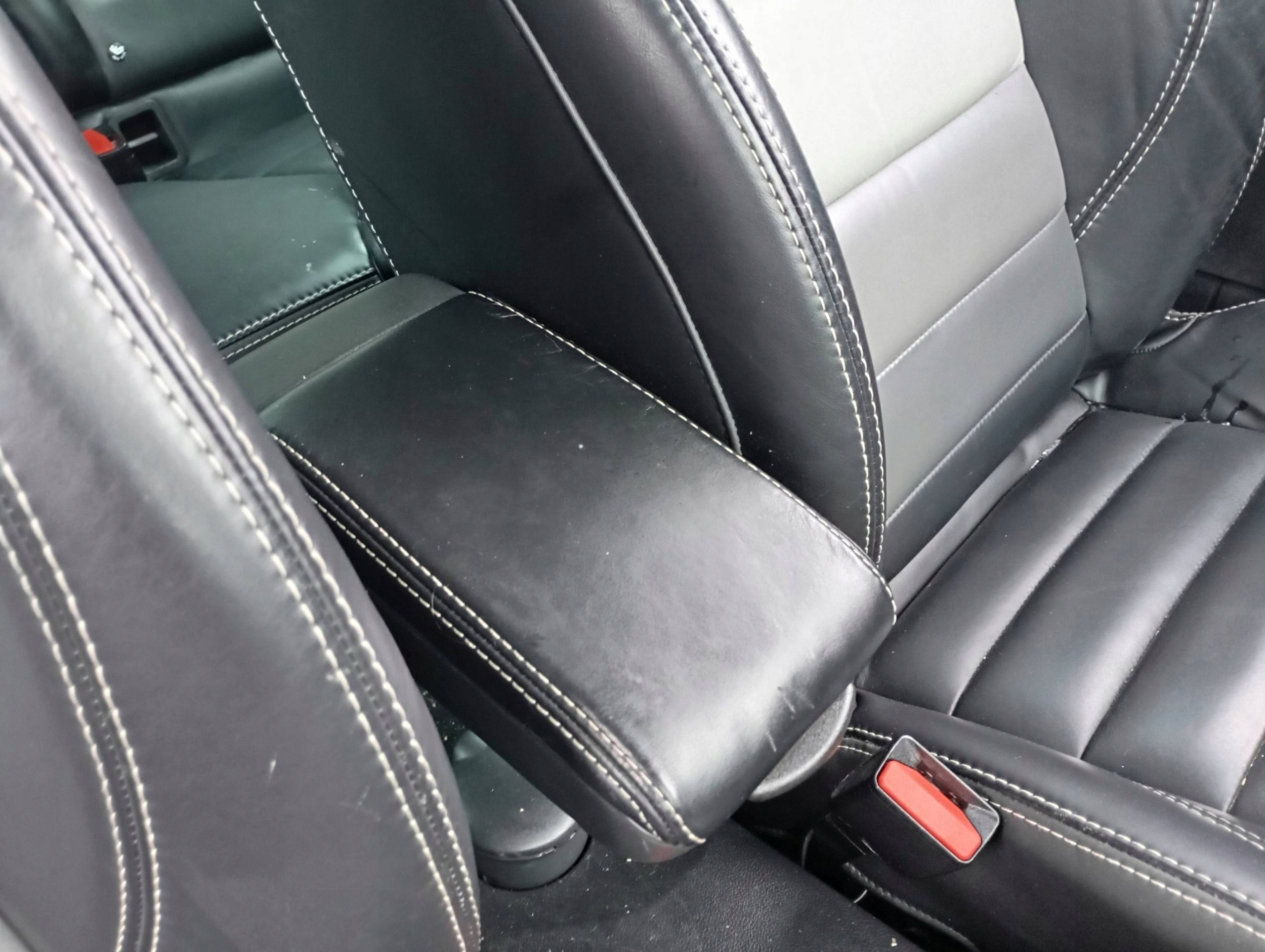 RENAULT CLIO 4 IV BH 12-20 Sitze INITIALE PARIS HB 5D